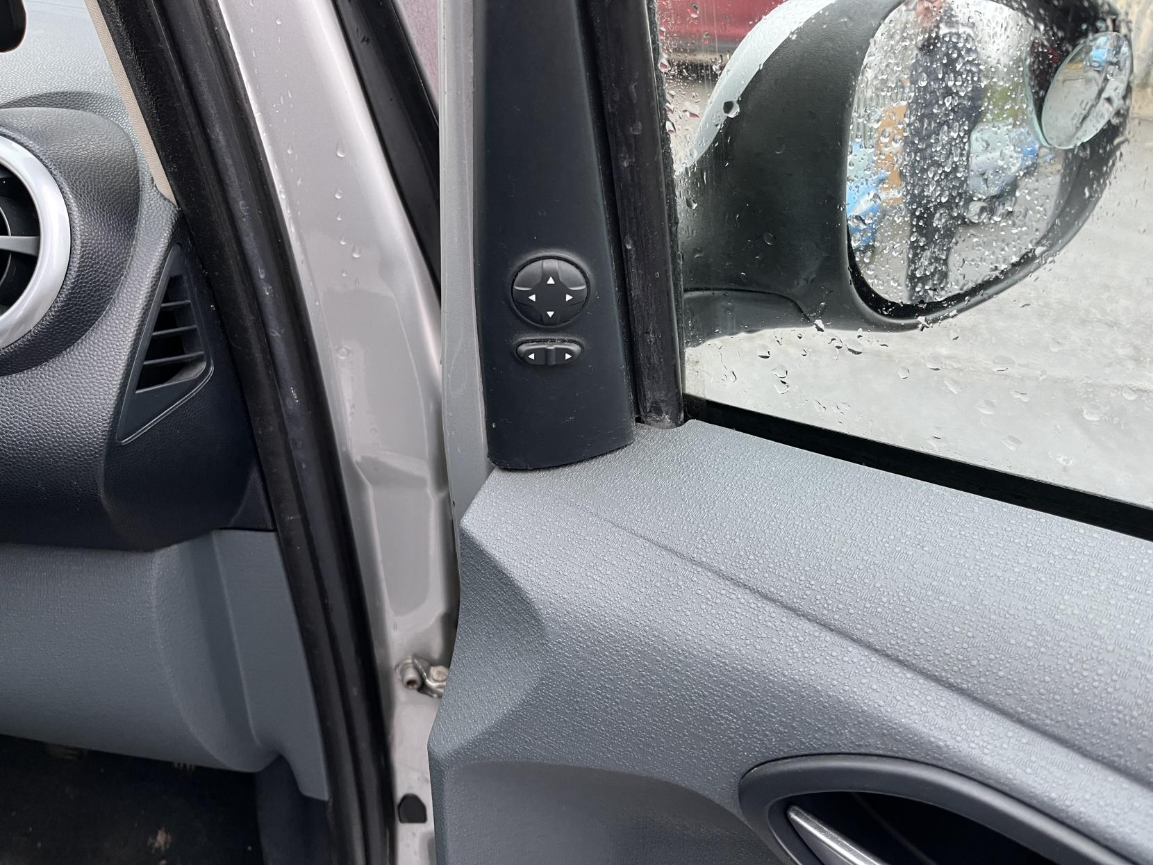 Ford Ka 1.2 Zetec Hatchback 3dr Petrol Manual Euro 4 (69 ps)