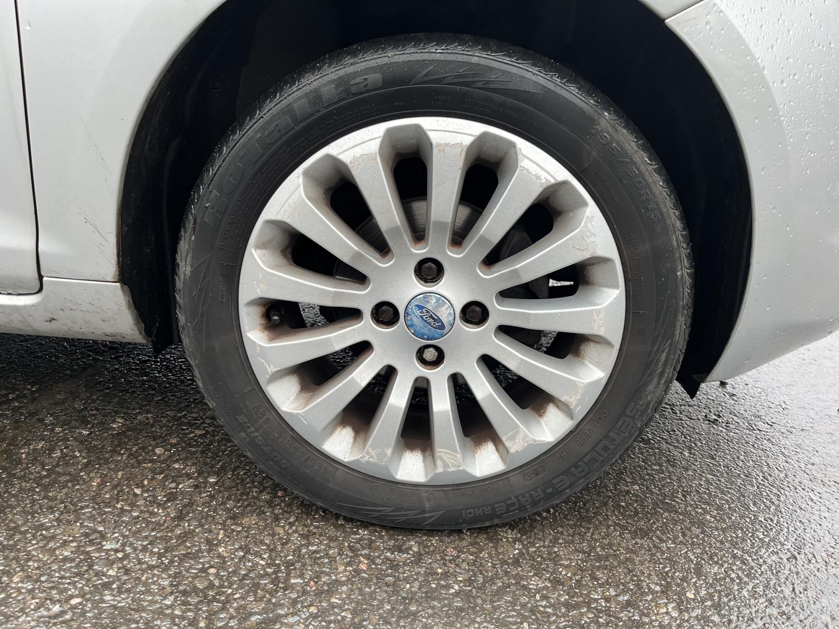 Ford Ka 1.2 Zetec Hatchback 3dr Petrol Manual Euro 4 (69 ps)