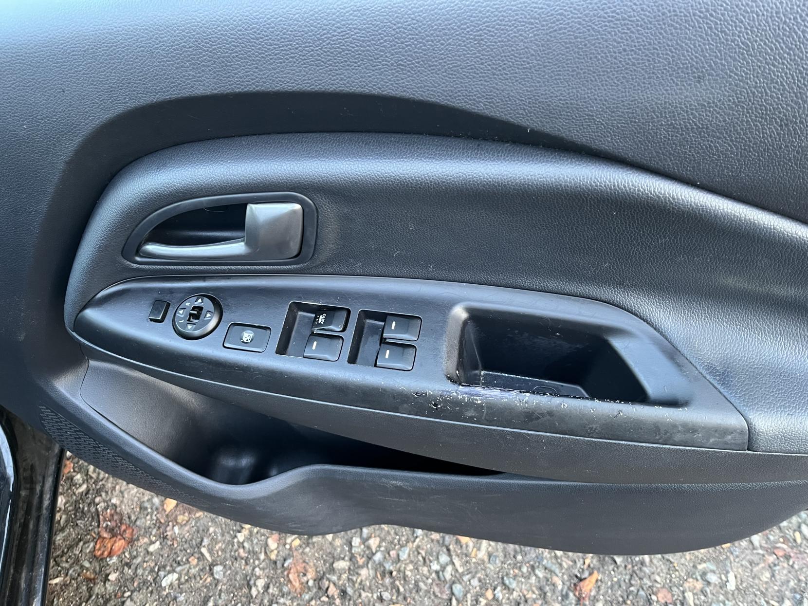 Kia Rio 1.25 2 Hatchback 5dr Petrol Manual Euro 5 (84 bhp)