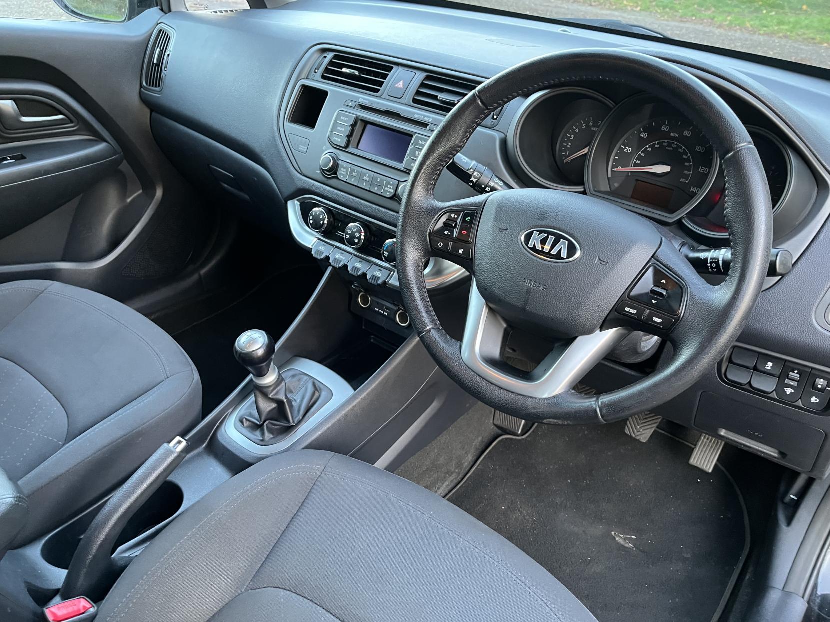 Kia Rio 1.25 2 Hatchback 5dr Petrol Manual Euro 5 (84 bhp)