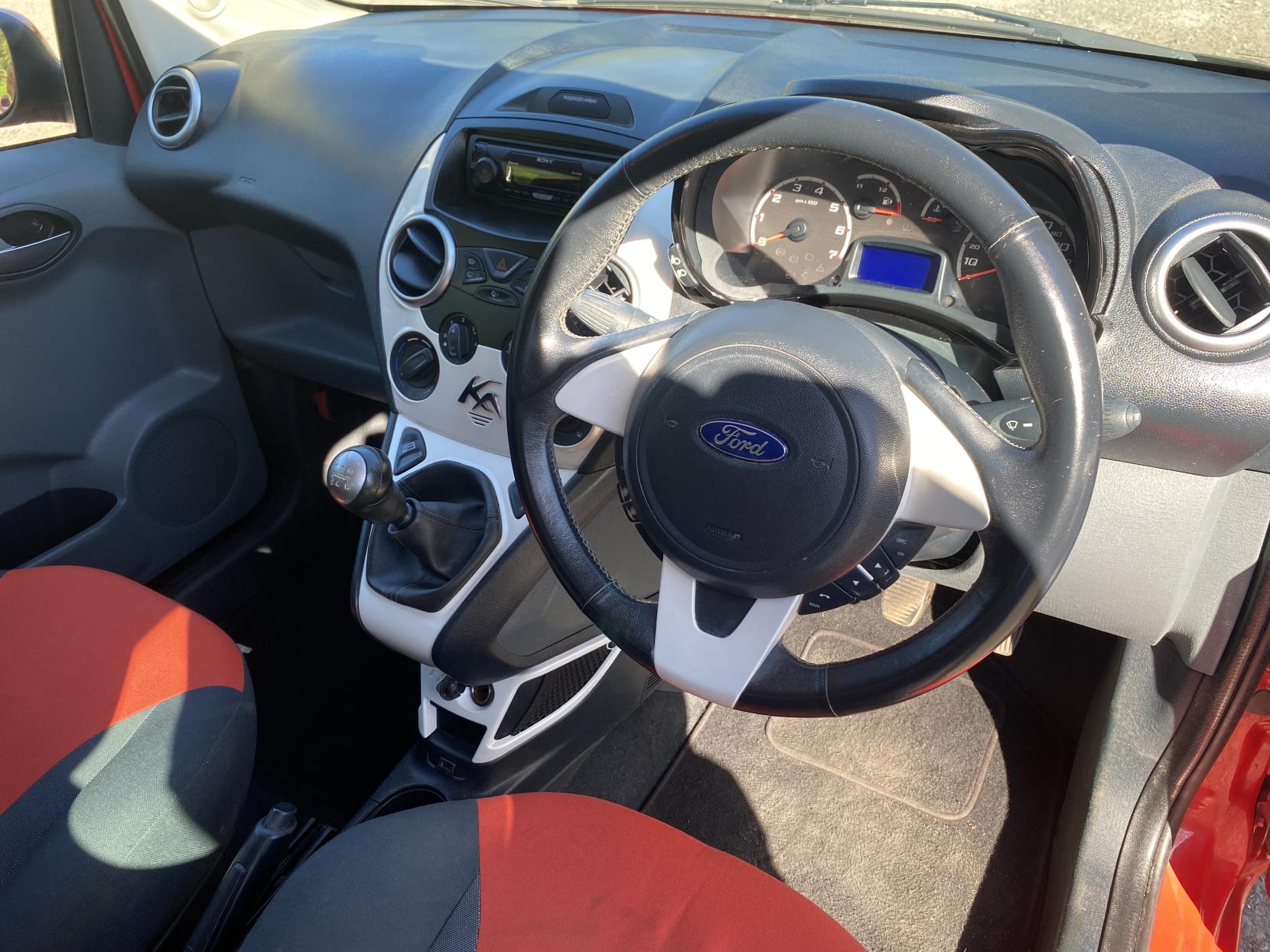 Ford Ka 1.2 Zetec Hatchback 3dr Petrol Manual Euro 5 (s/s) (69 ps)