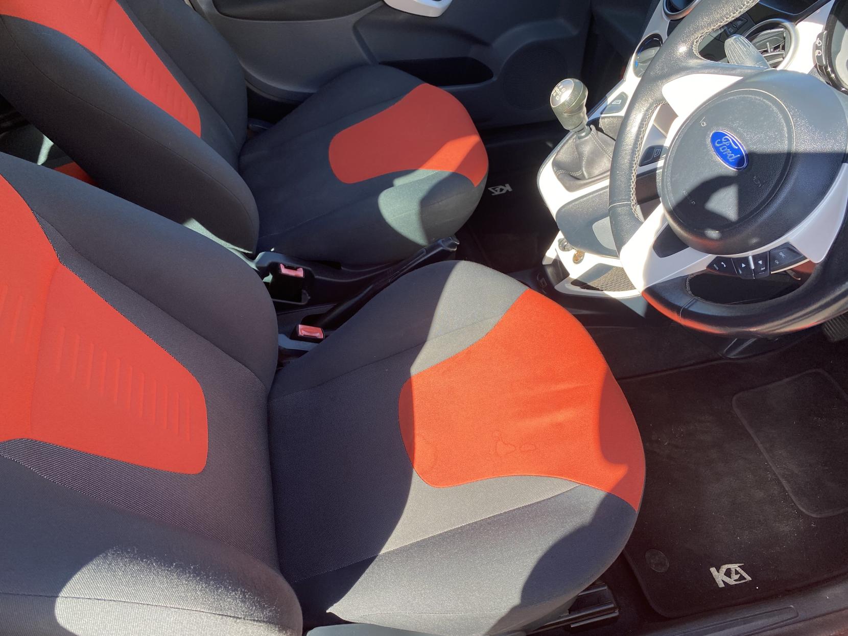 Ford Ka 1.2 Zetec Hatchback 3dr Petrol Manual Euro 5 (s/s) (69 ps)