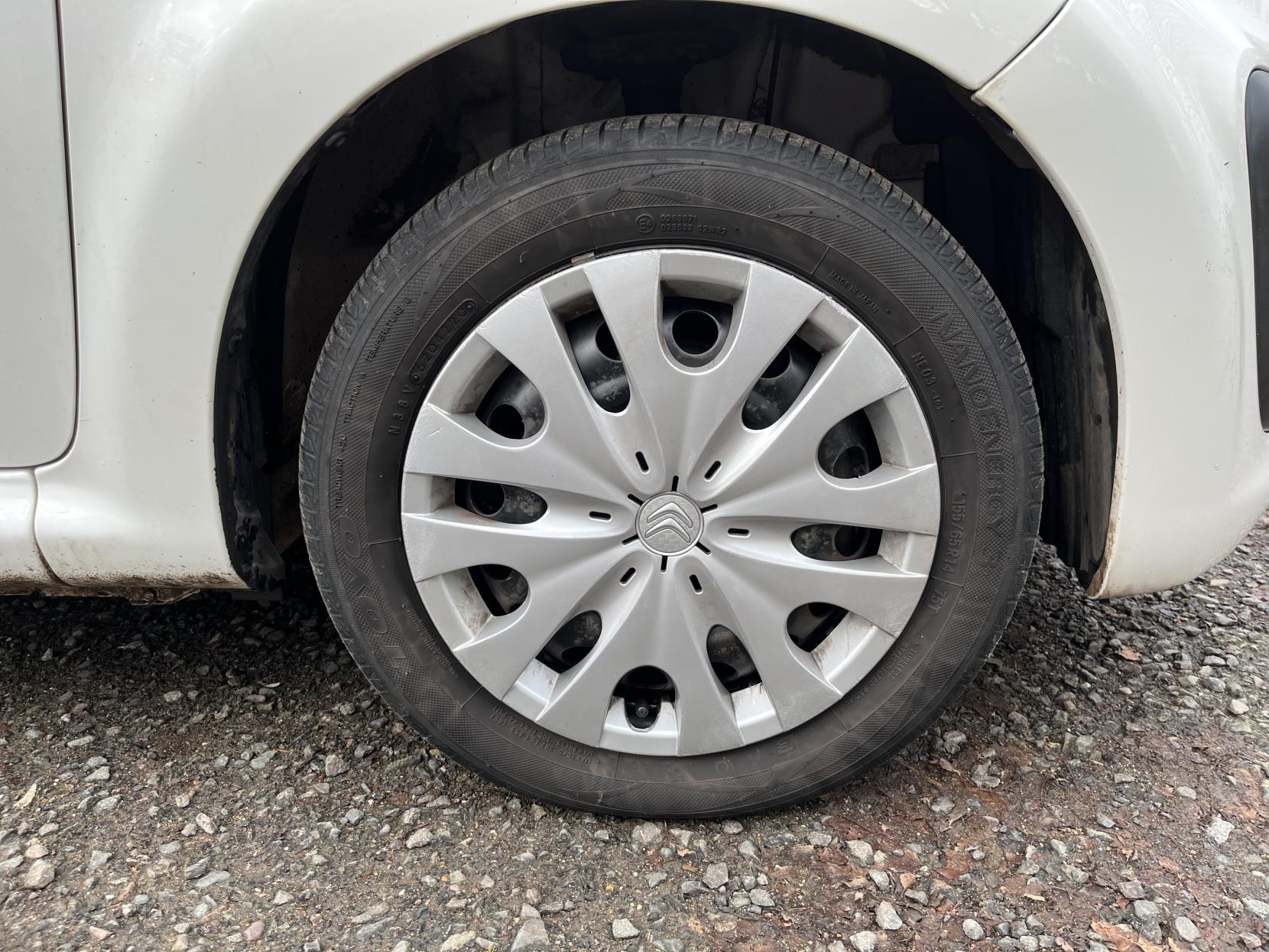 Citroen C1 1.0i VTR Hatchback 3dr Petrol Manual Euro 5 (68 ps)