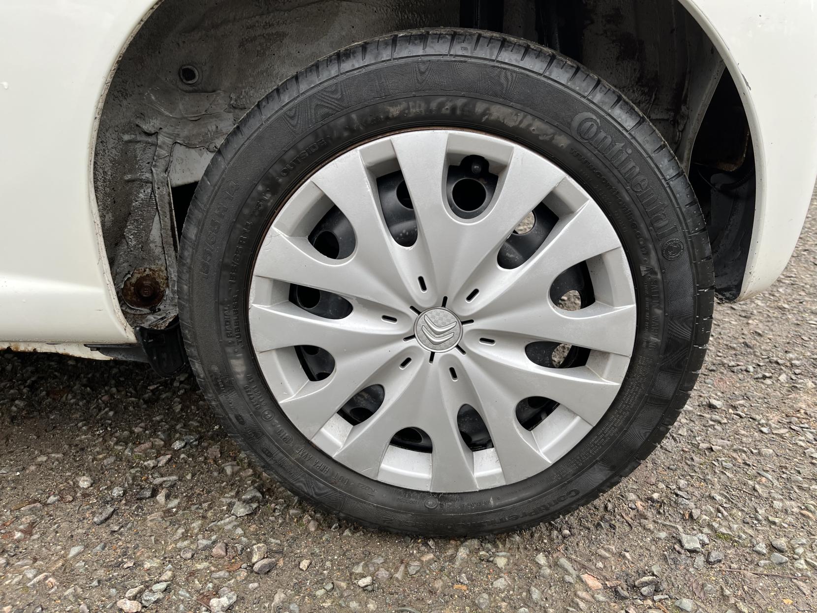 Citroen C1 1.0i VTR Hatchback 3dr Petrol Manual Euro 5 (68 ps)