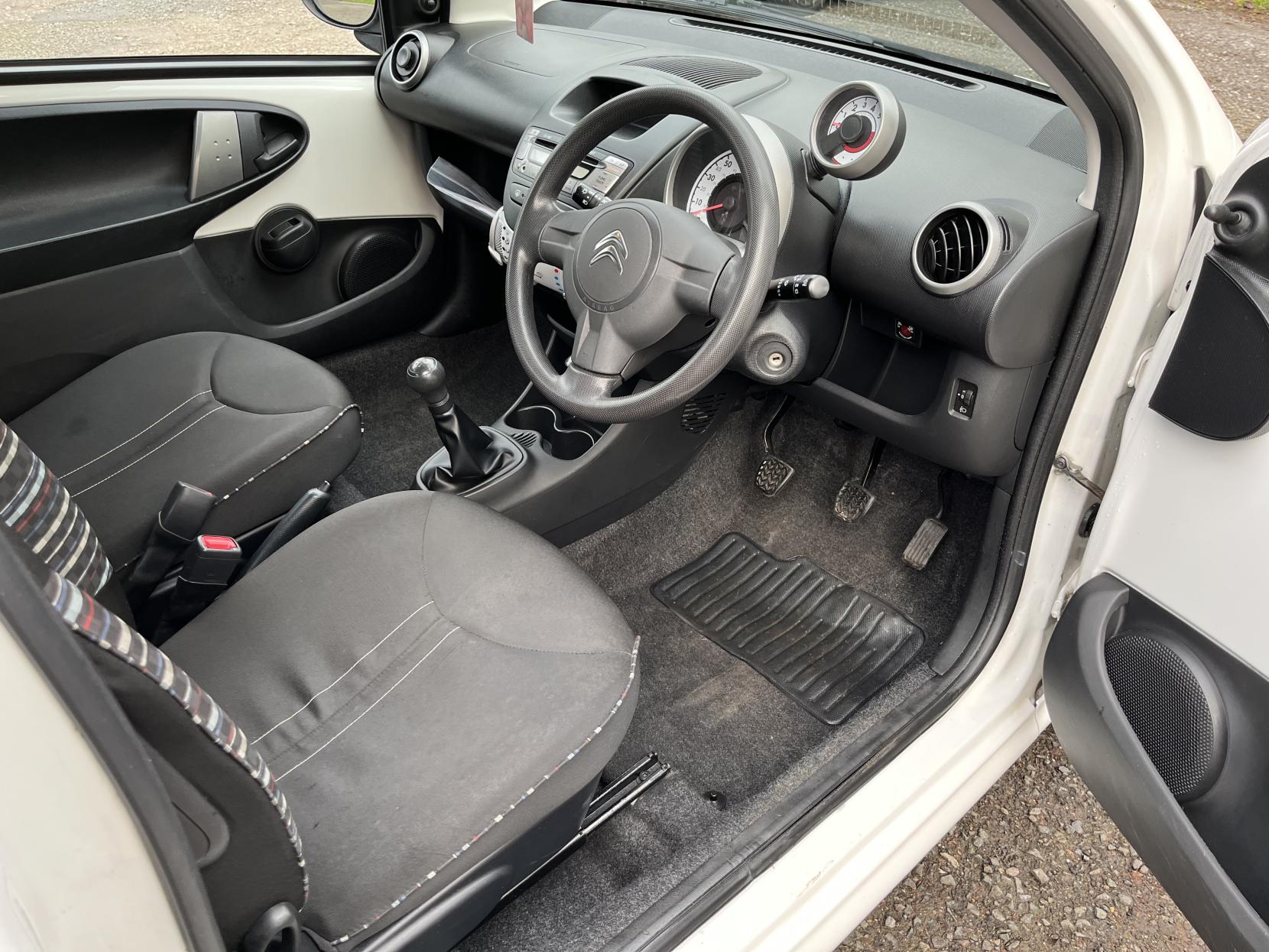 Citroen C1 1.0i VTR Hatchback 3dr Petrol Manual Euro 5 (68 ps)