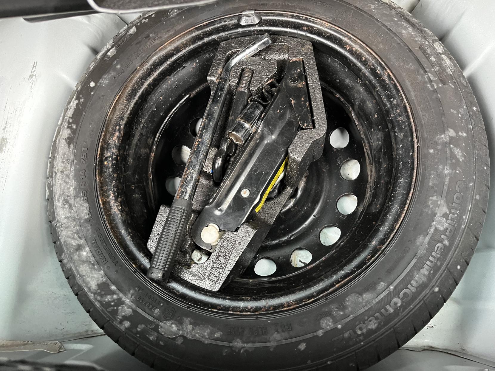 Citroen C1 1.0i VTR Hatchback 3dr Petrol Manual Euro 5 (68 ps)