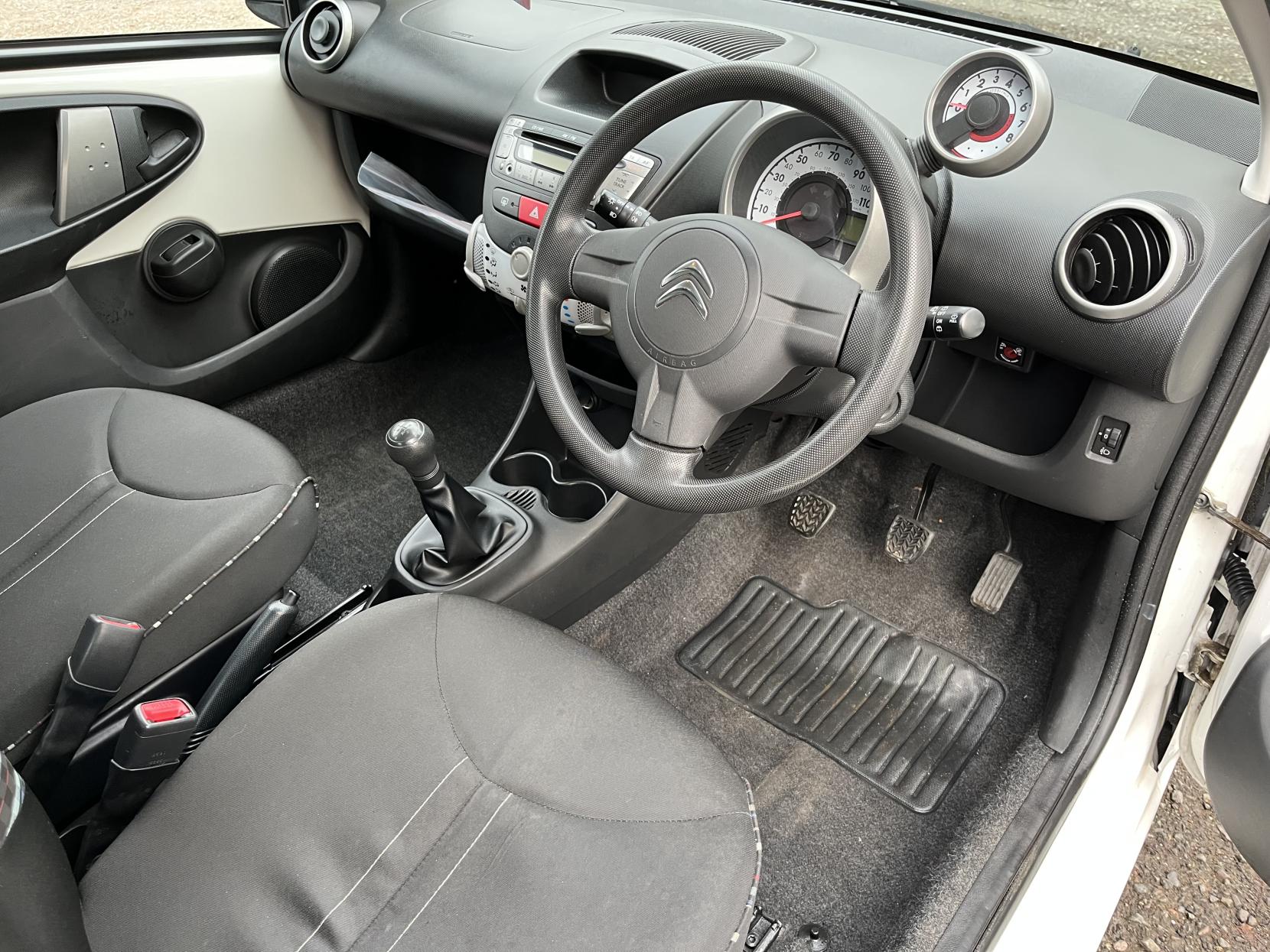 Citroen C1 1.0i VTR Hatchback 3dr Petrol Manual Euro 5 (68 ps)