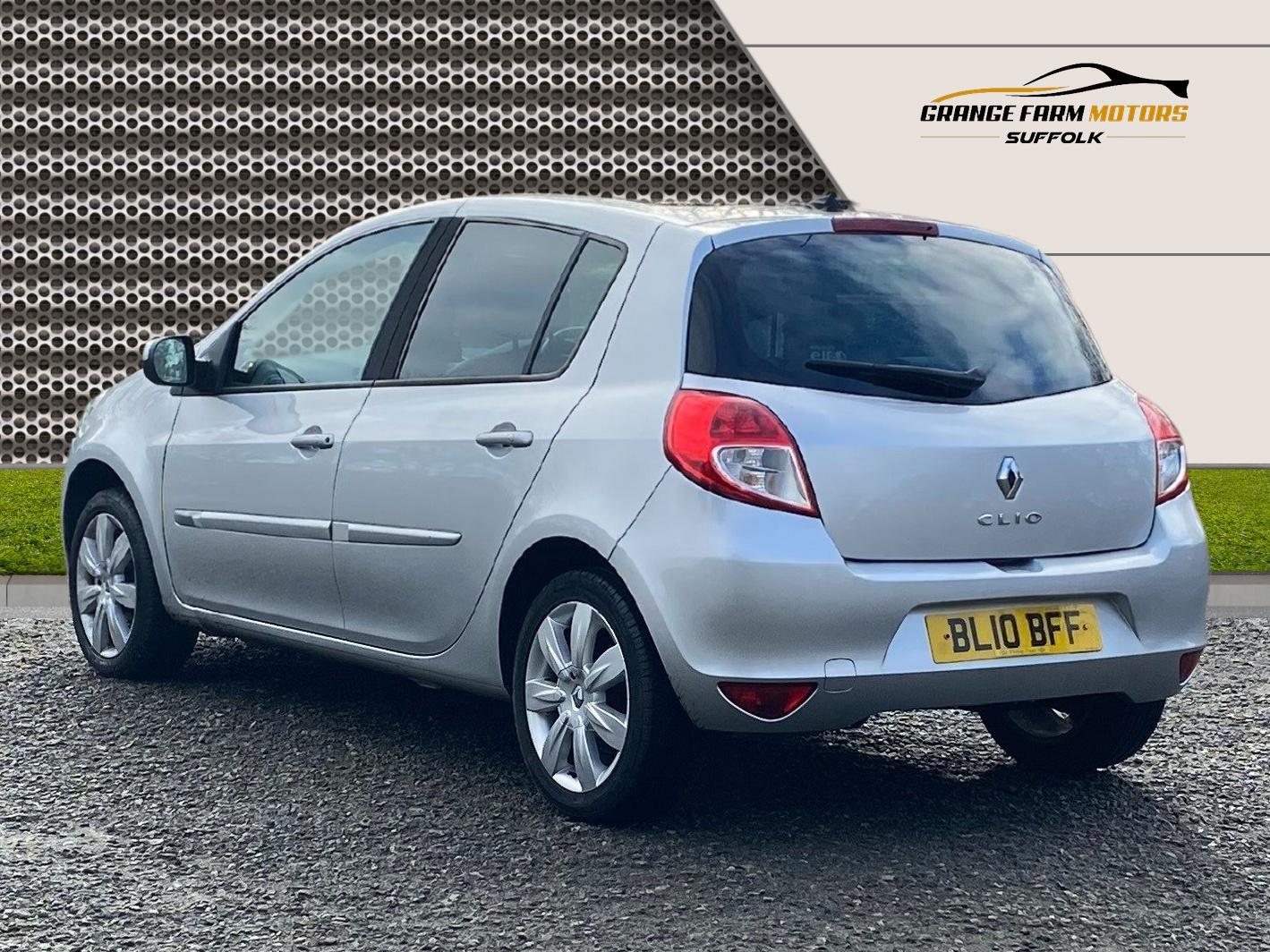 Renault Clio 1.6 VVT Privilege TomTom Hatchback 5dr Petrol Manual Euro 4 (128 ps)