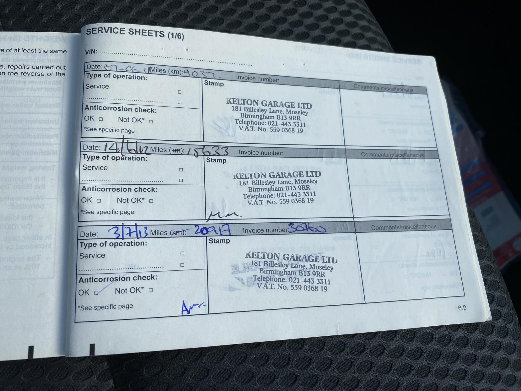 Renault Clio 1.6 VVT Privilege TomTom Hatchback 5dr Petrol Manual Euro 4 (128 ps)