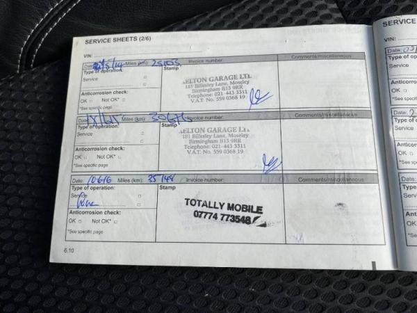 Renault Clio 1.6 VVT Privilege TomTom Hatchback 5dr Petrol Manual Euro 4 (128 ps)