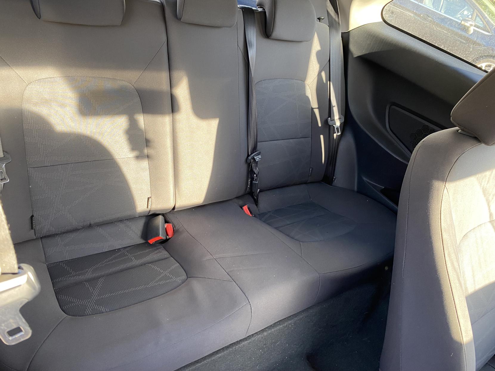 Kia Rio 1.25 1 Air Hatchback 3dr Petrol Manual Euro 5 (84 bhp)