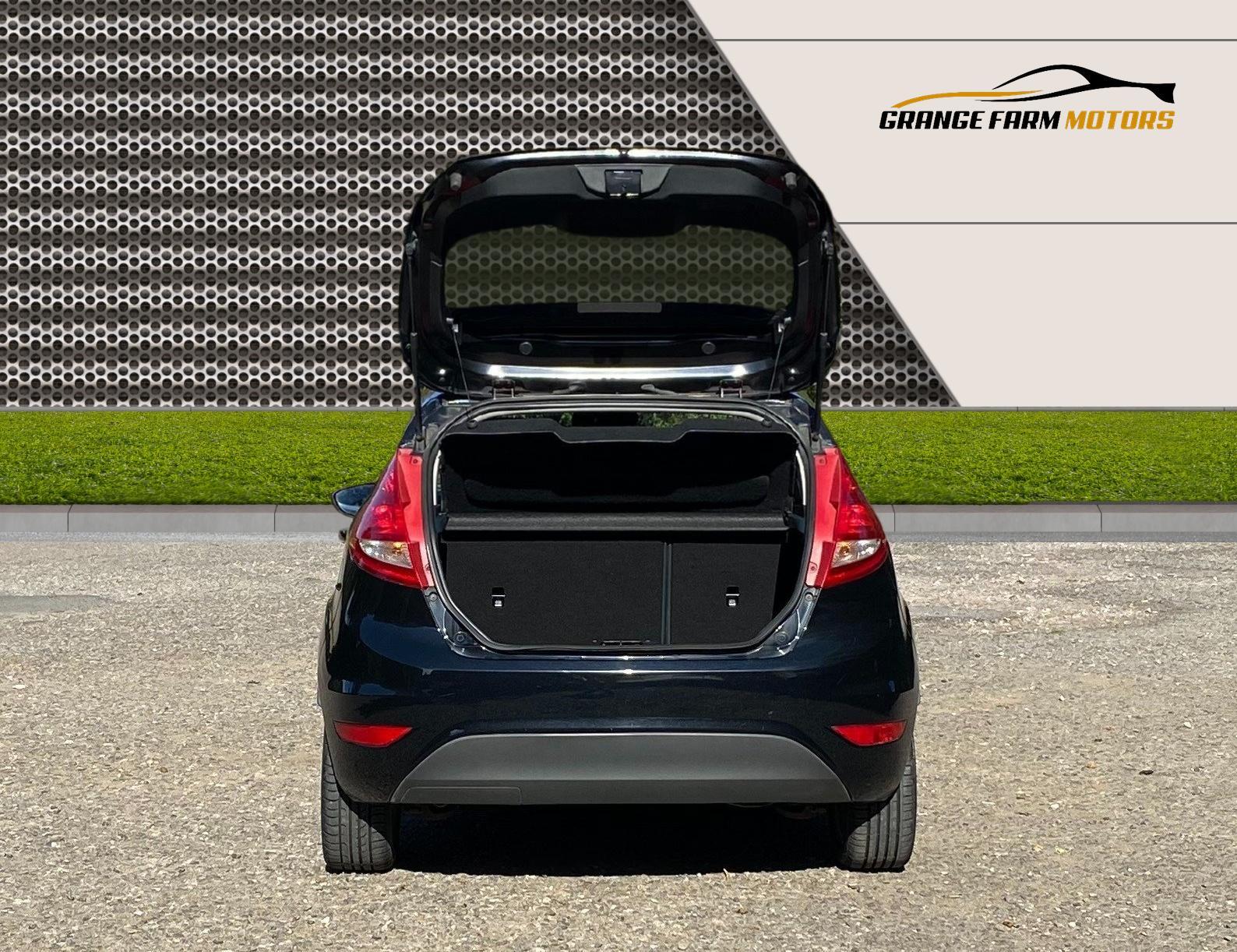 Ford Fiesta 1.25 Zetec Hatchback 5dr Petrol Manual (129 g/km, 81 bhp)