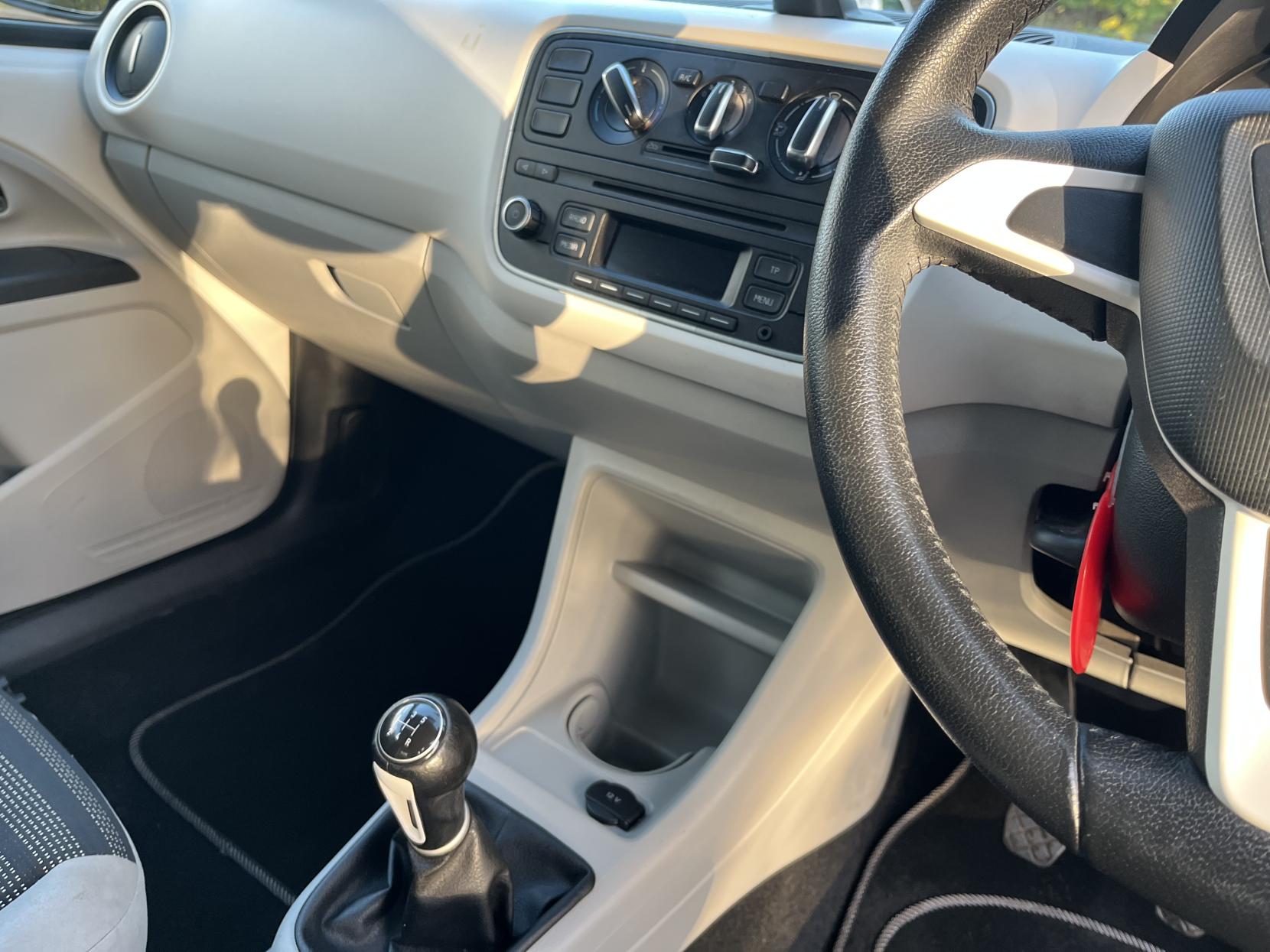 SEAT Mii 1.0 12v Toca Hatchback 3dr Petrol Manual Euro 5 (60 ps)