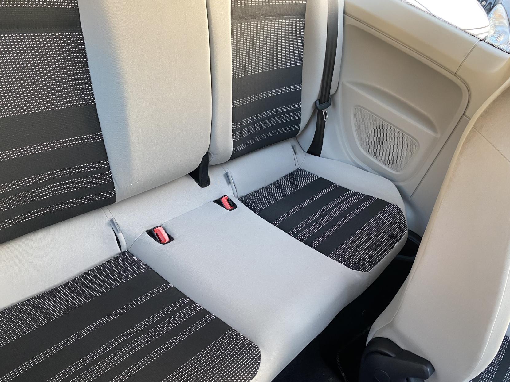 SEAT Mii 1.0 12v Toca Hatchback 3dr Petrol Manual Euro 5 (60 ps)