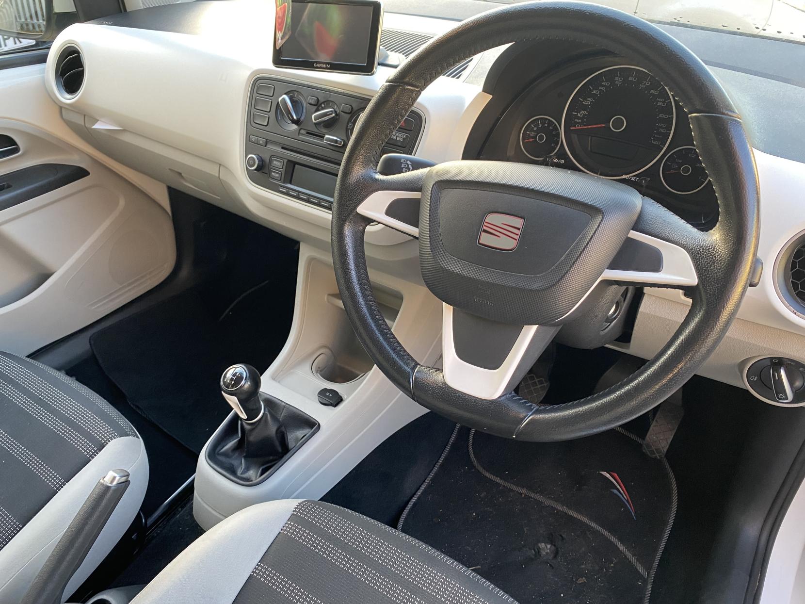 SEAT Mii 1.0 12v Toca Hatchback 3dr Petrol Manual Euro 5 (60 ps)