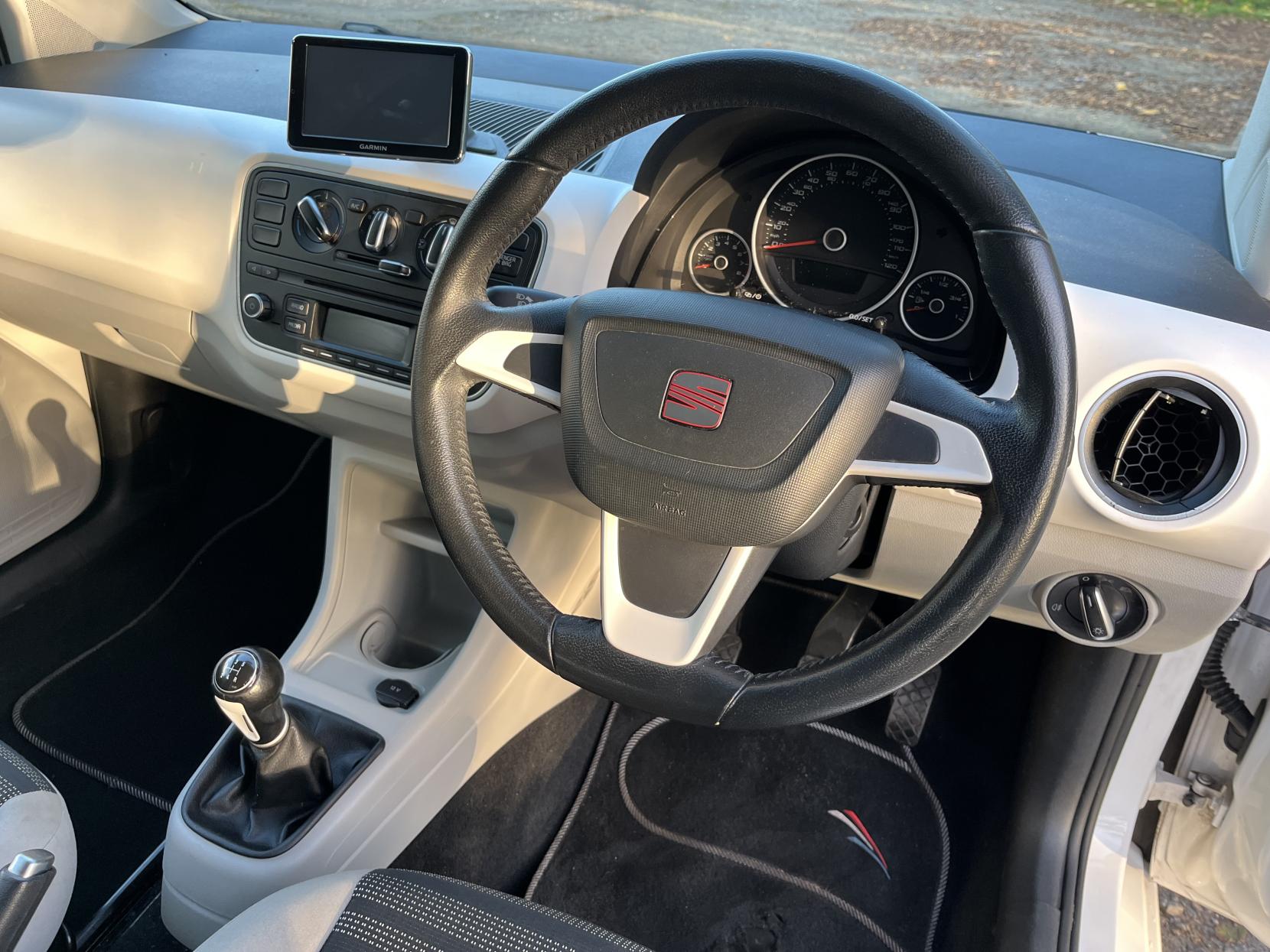 SEAT Mii 1.0 12v Toca Hatchback 3dr Petrol Manual Euro 5 (60 ps)