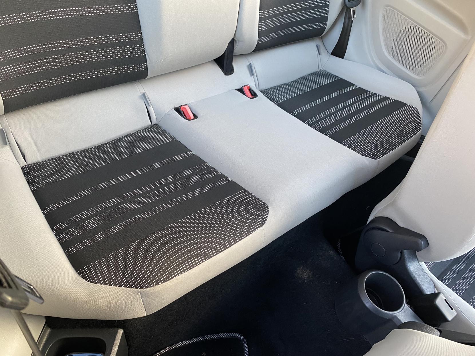 SEAT Mii 1.0 12v Toca Hatchback 3dr Petrol Manual Euro 5 (60 ps)