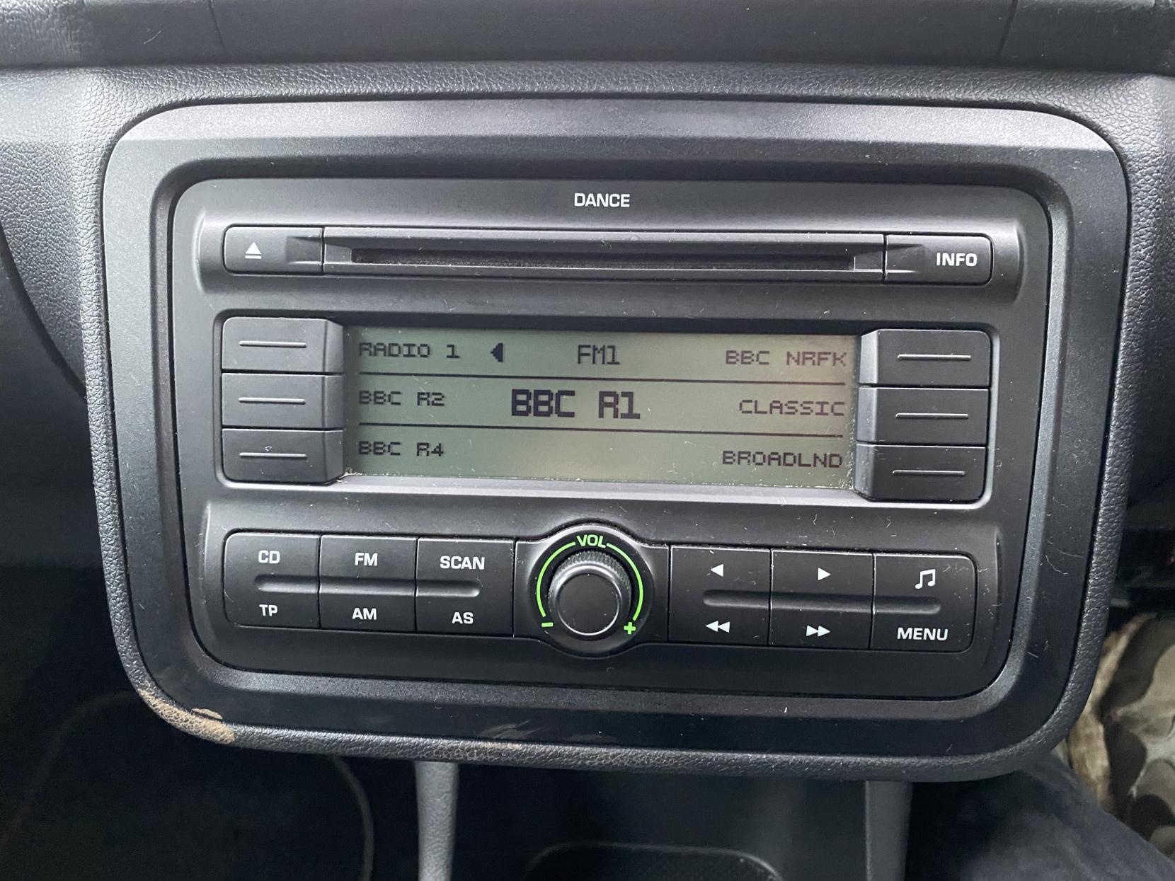 Skoda Fabia 1.2 HTP 12V 2 Hatchback 5dr Petrol Manual (140 g/km, 70 bhp)