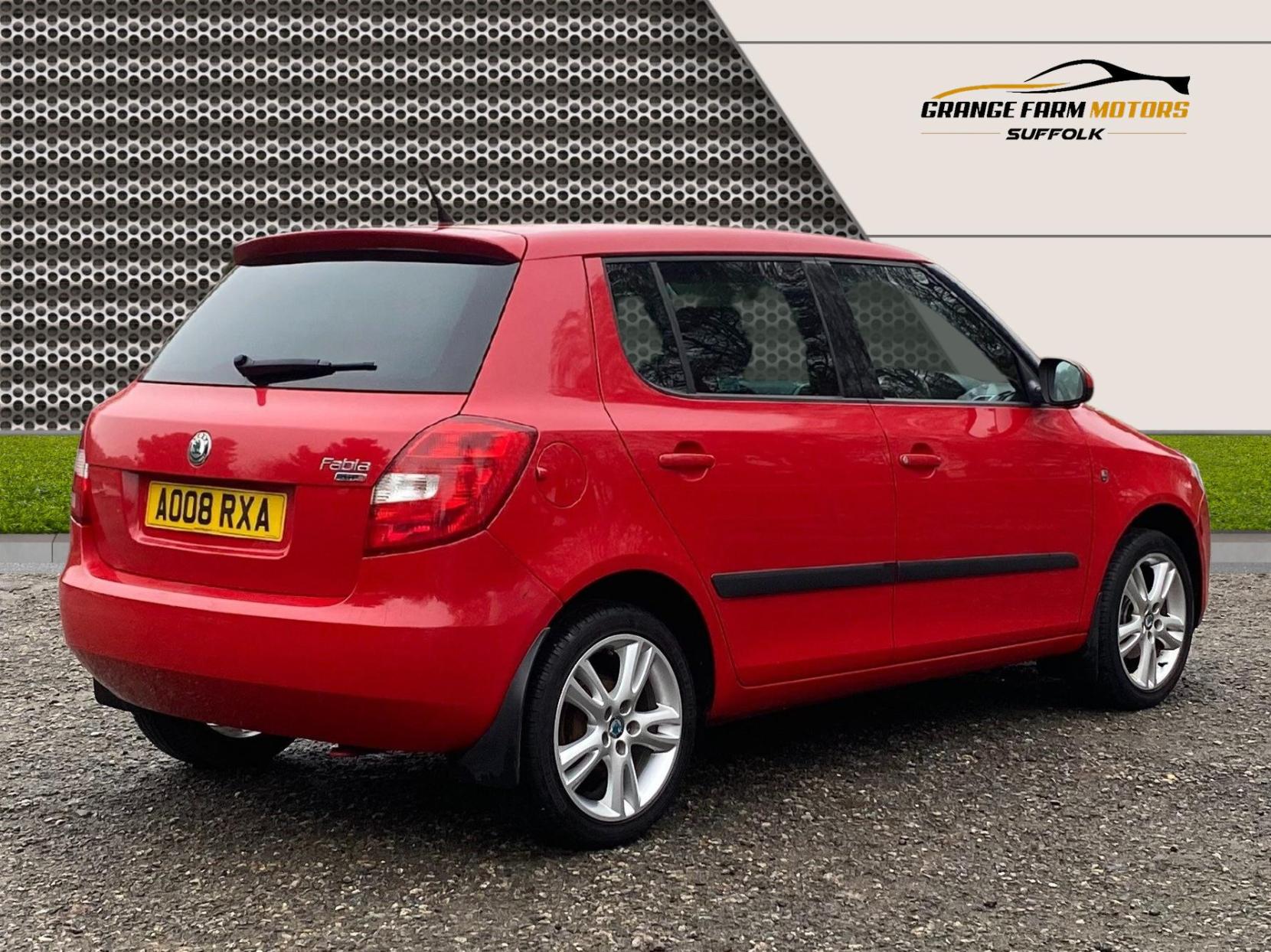 Skoda Fabia 1.2 HTP 12V 2 Hatchback 5dr Petrol Manual (140 g/km, 70 bhp)