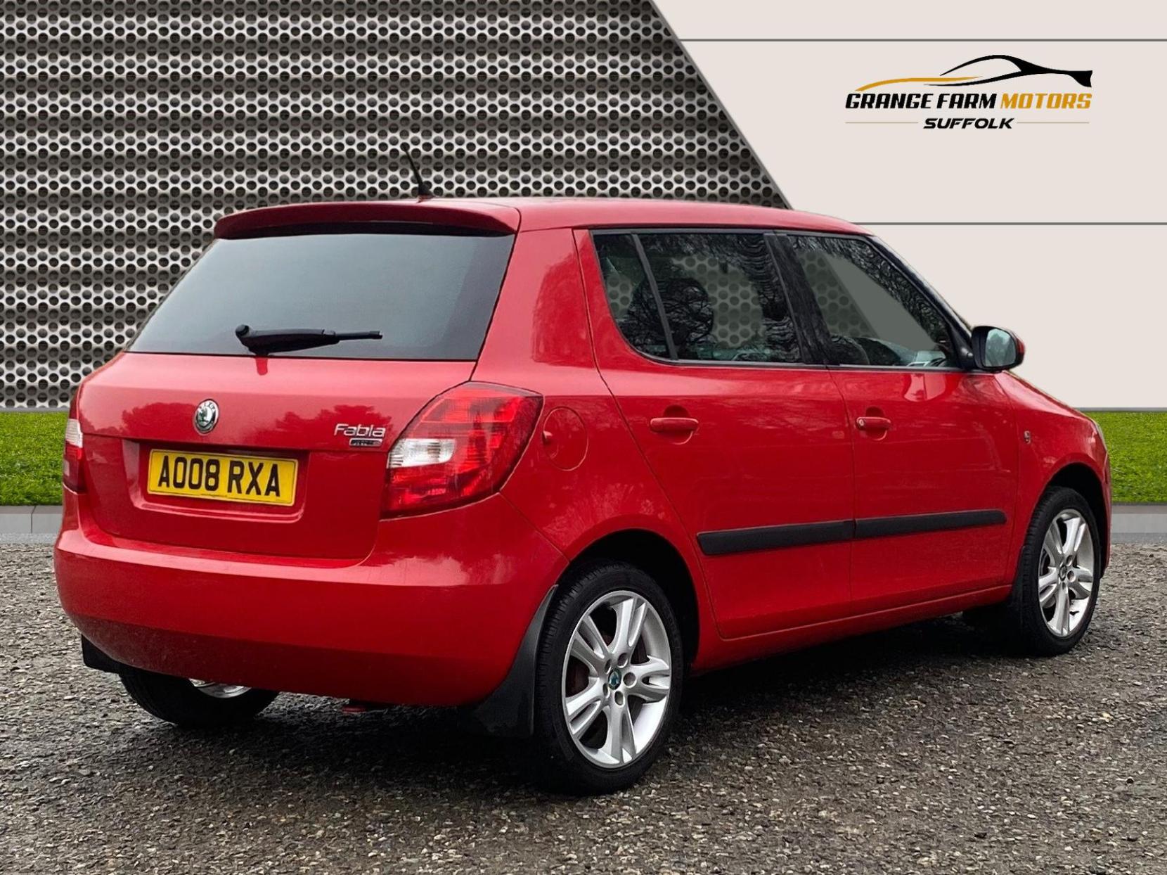 Skoda Fabia 1.2 HTP 12V 2 Hatchback 5dr Petrol Manual (140 g/km, 70 bhp)