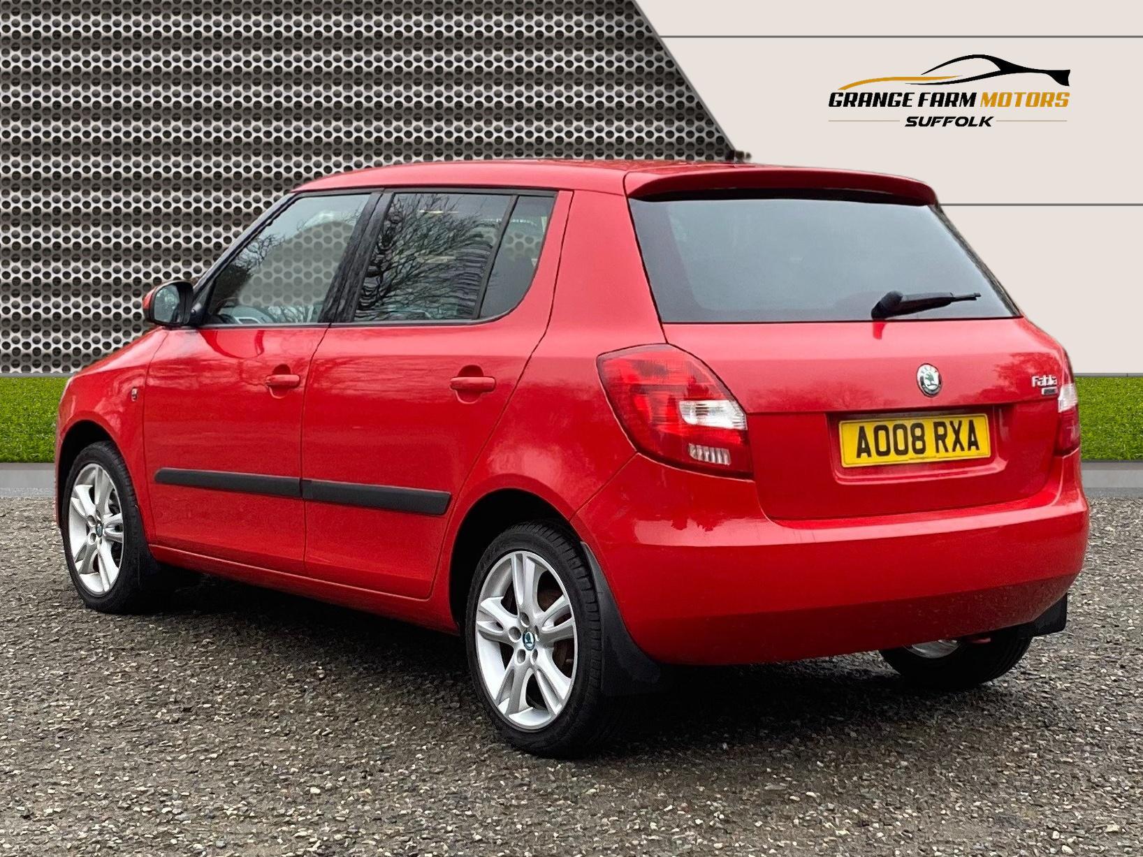 Skoda Fabia 1.2 HTP 12V 2 Hatchback 5dr Petrol Manual (140 g/km, 70 bhp)