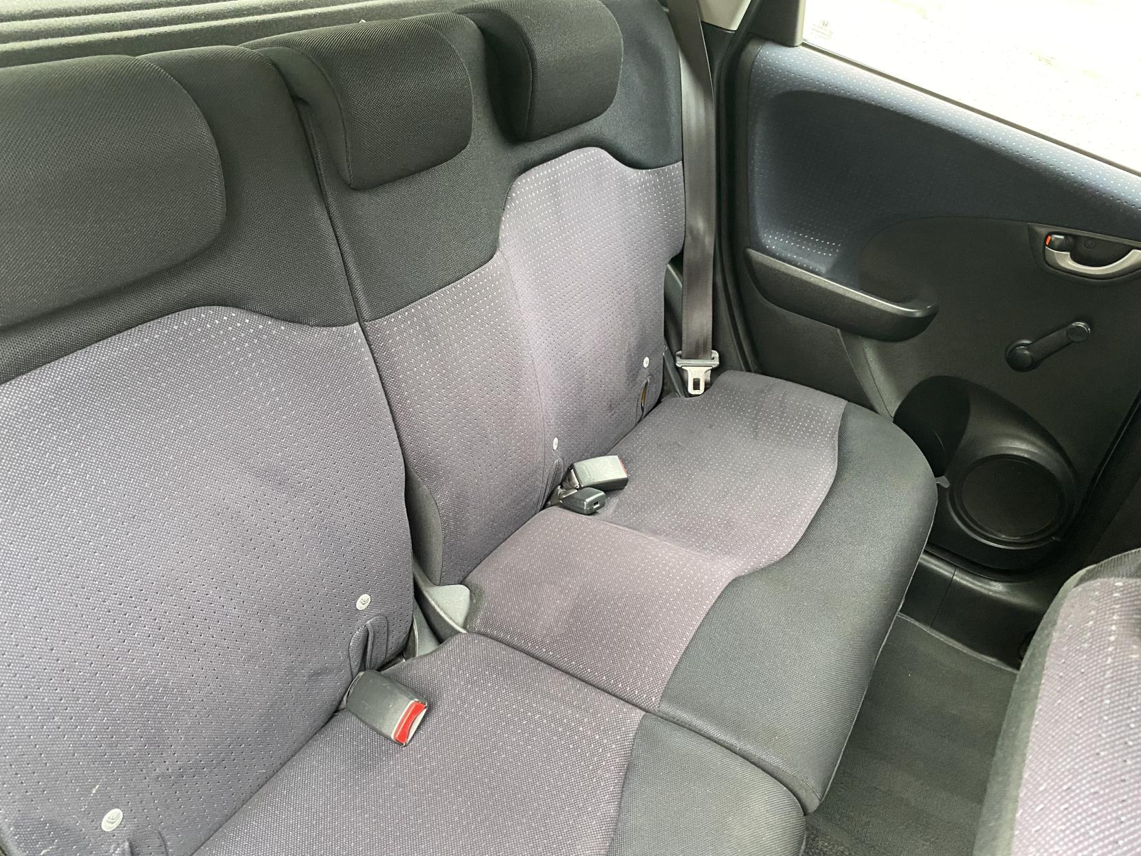Honda Jazz 1.2 i-VTEC S Hatchback 5dr Petrol Manual Euro 4 (90 ps)