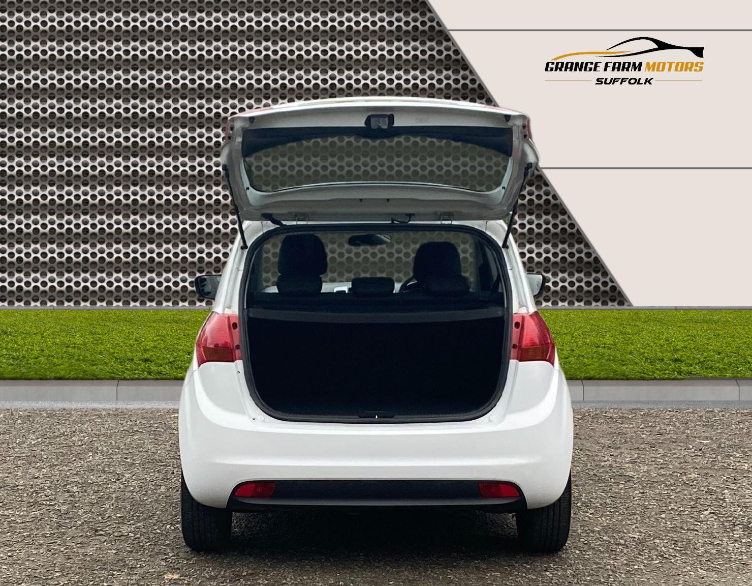 Kia Venga 1.4 EcoDynamics 1 MPV 5dr Petrol Manual Euro 5 (s/s) (89 bhp)