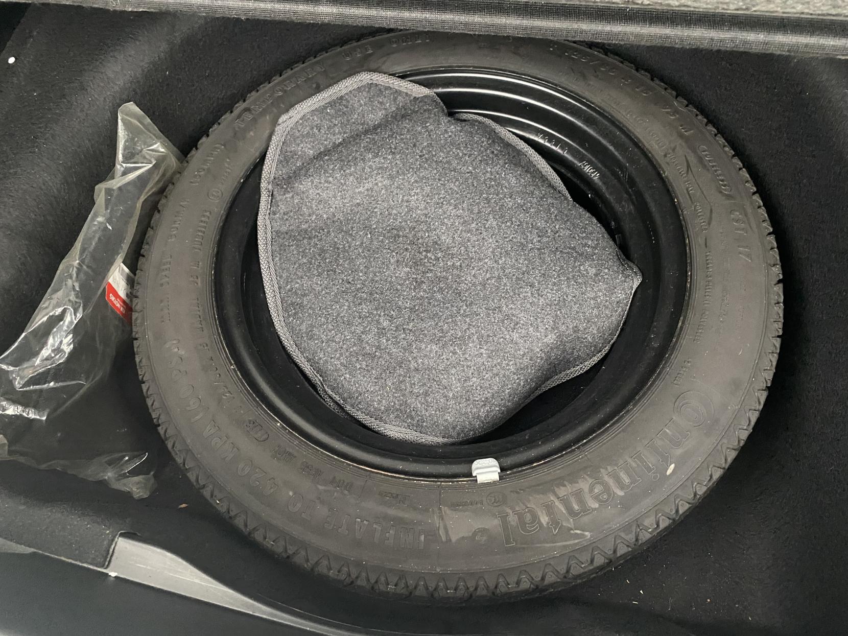 Kia Venga 1.4 EcoDynamics 1 MPV 5dr Petrol Manual Euro 5 (s/s) (89 bhp)