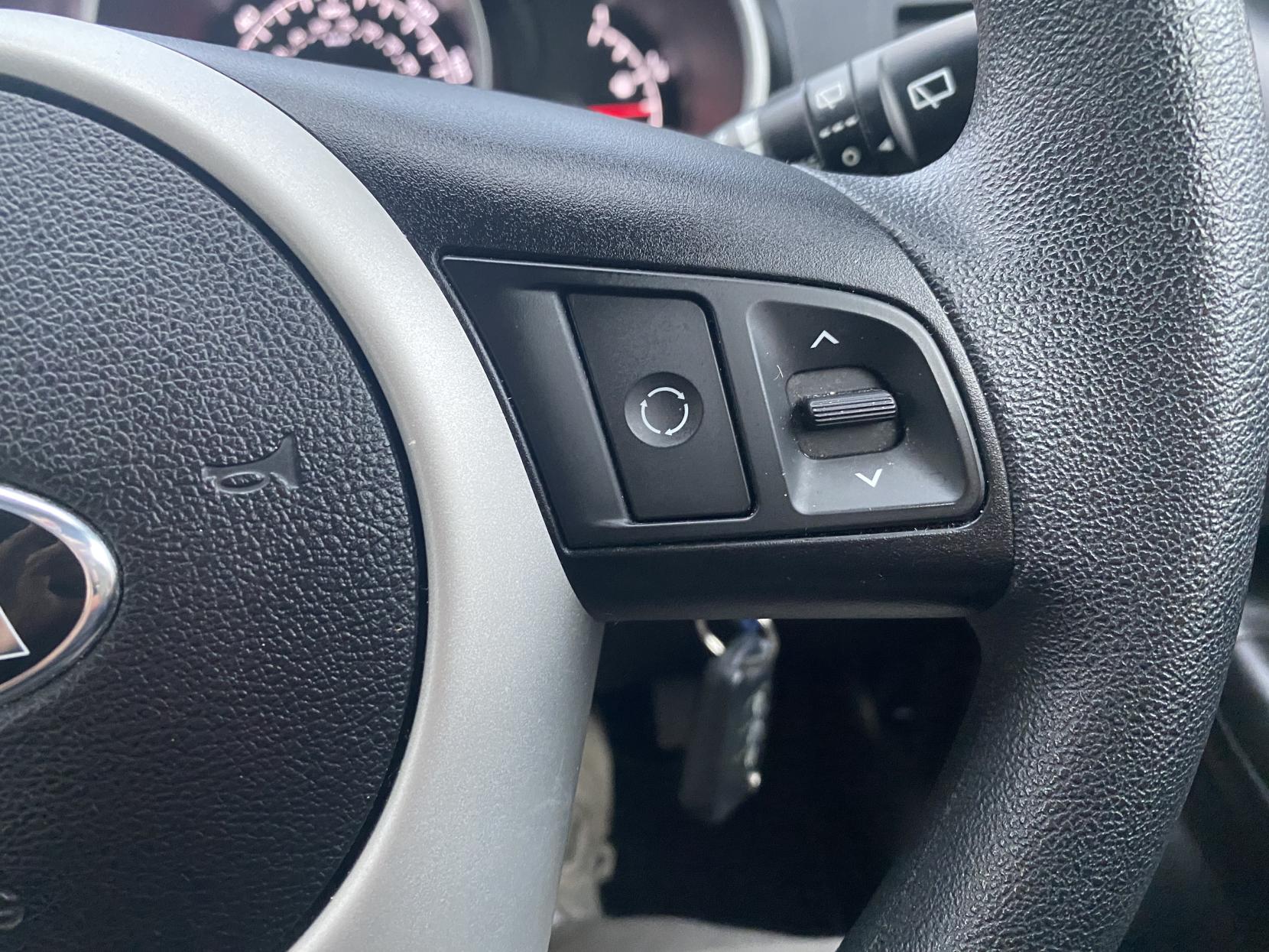 Kia Venga 1.4 EcoDynamics 1 MPV 5dr Petrol Manual Euro 5 (s/s) (89 bhp)