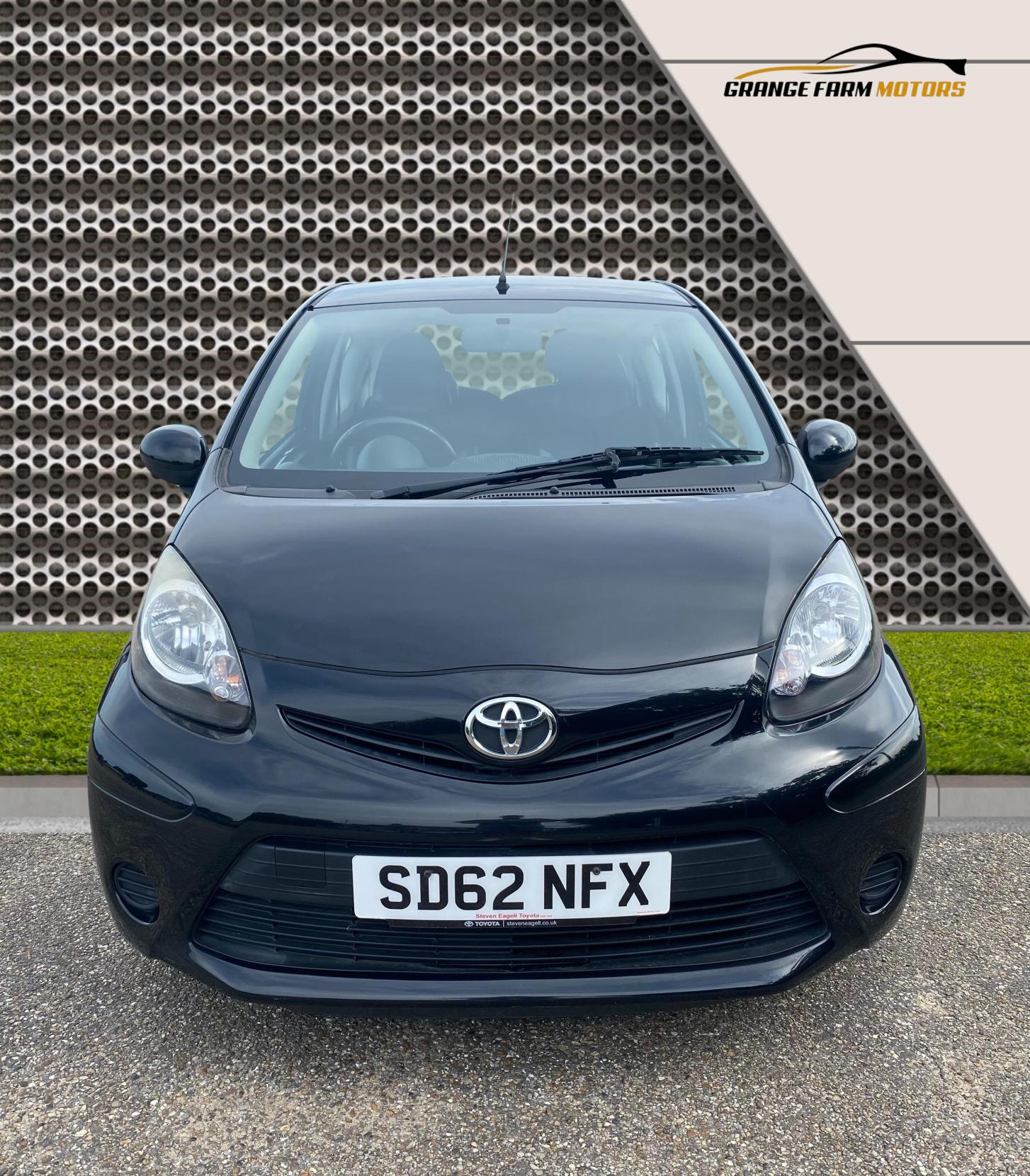 Toyota AYGO 1.0 VVT-i Ice Hatchback 3dr Petrol Manual Euro 5 (67 ps)