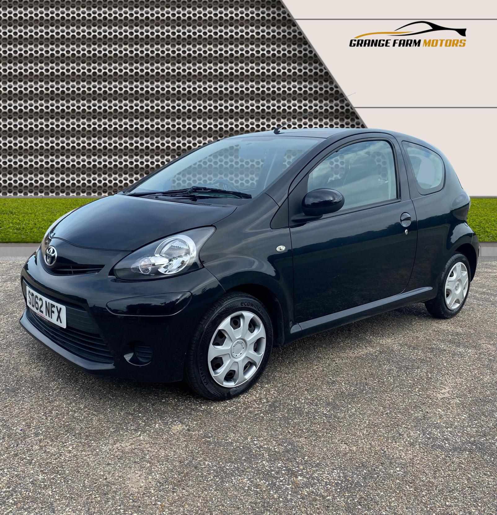 Toyota AYGO 1.0 VVT-i Ice Hatchback 3dr Petrol Manual Euro 5 (67 ps)