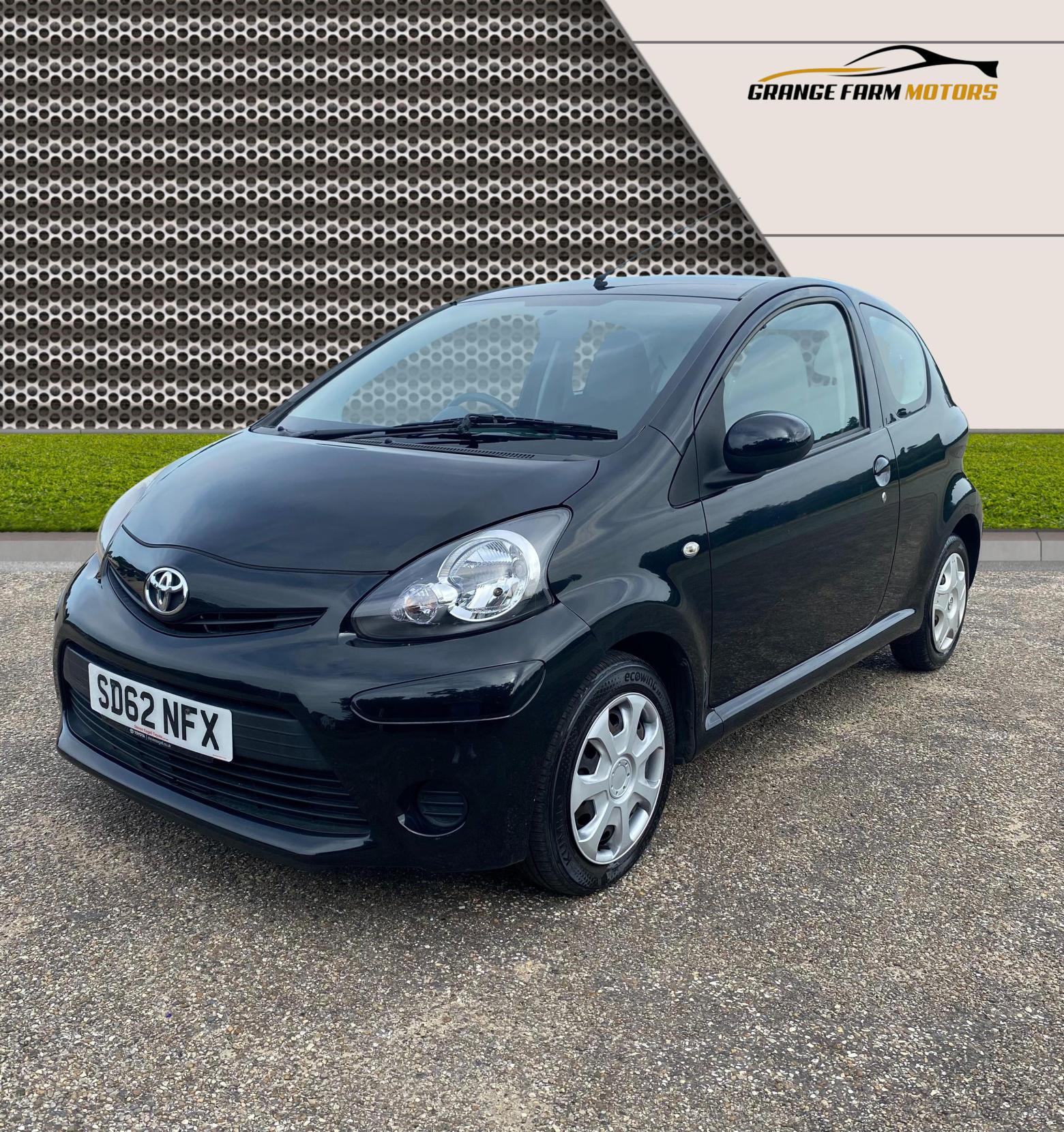 Toyota AYGO 1.0 VVT-i Ice Hatchback 3dr Petrol Manual Euro 5 (67 ps)