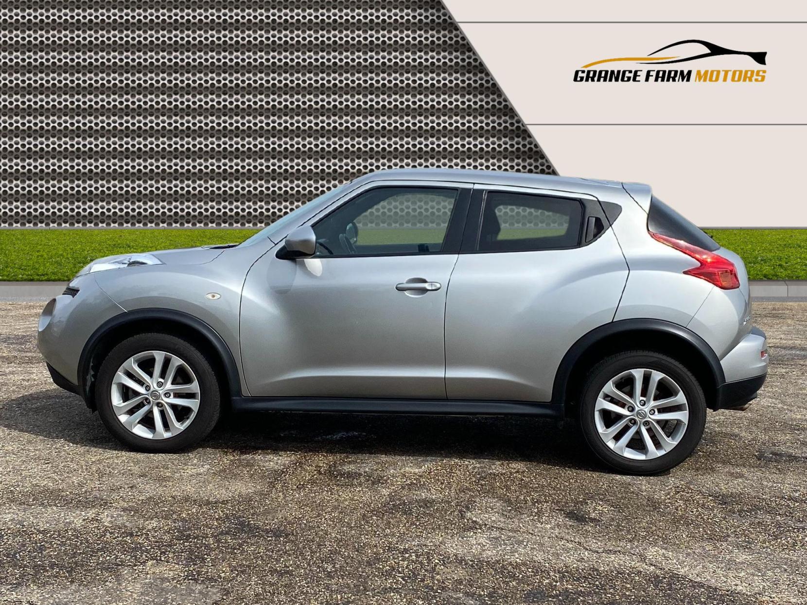 Nissan Juke 1.6 Acenta Premium SUV 5dr Petrol Manual Euro 5 (117 ps)