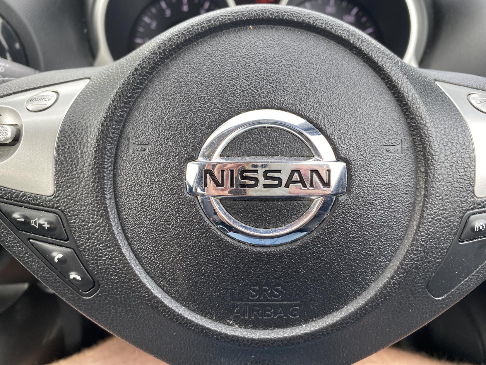 Nissan Juke 1.6 Acenta Premium SUV 5dr Petrol Manual Euro 5 (117 ps)