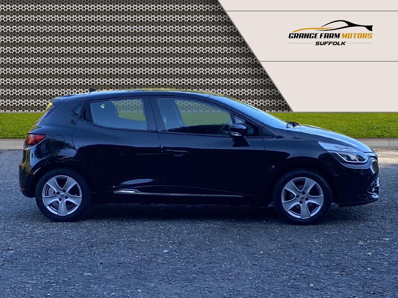 Renault Clio 1.2 16V Dynamique MediaNav Hatchback 5dr Petrol Manual Euro 5 (75 ps)