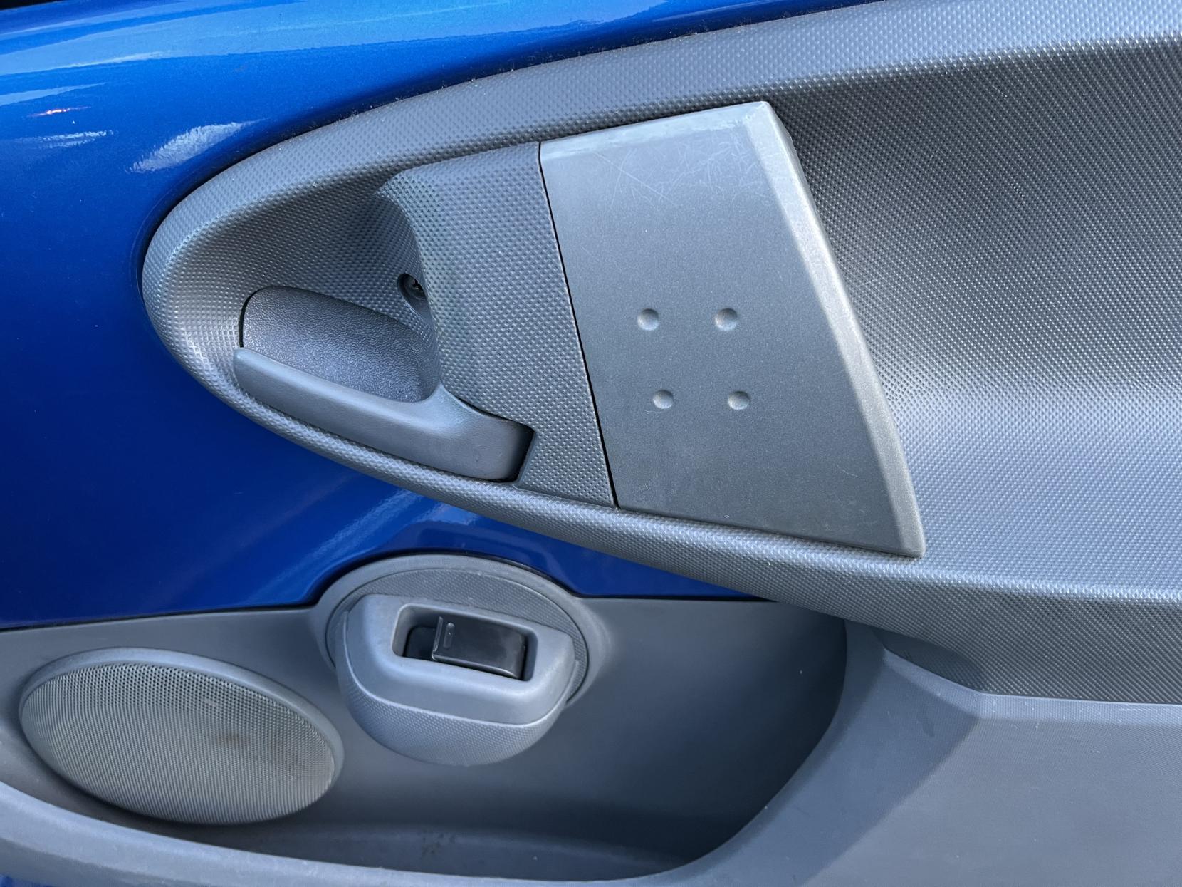 Toyota AYGO 1.0 VVT-i Blue Hatchback 5dr Petrol Manual Euro 5 (67 ps)