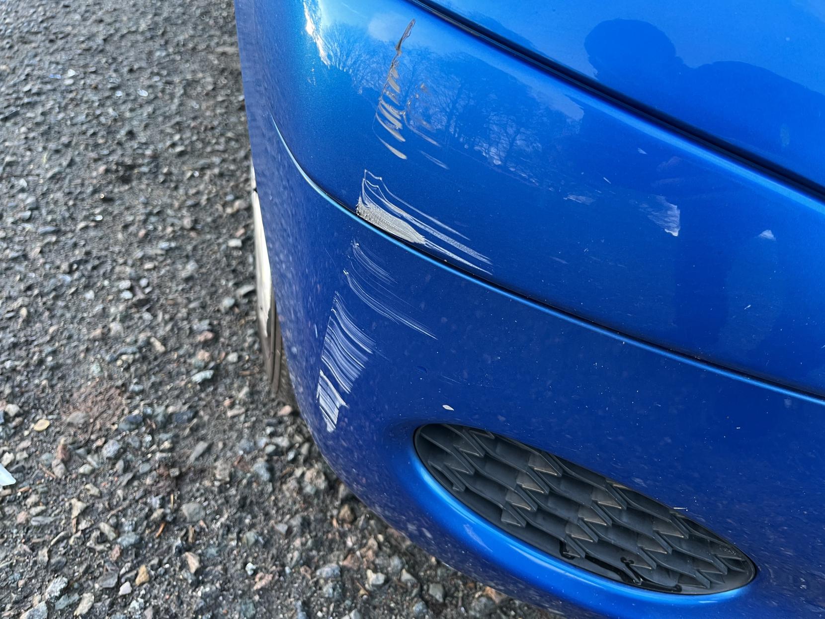 Toyota AYGO 1.0 VVT-i Blue Hatchback 5dr Petrol Manual Euro 5 (67 ps)