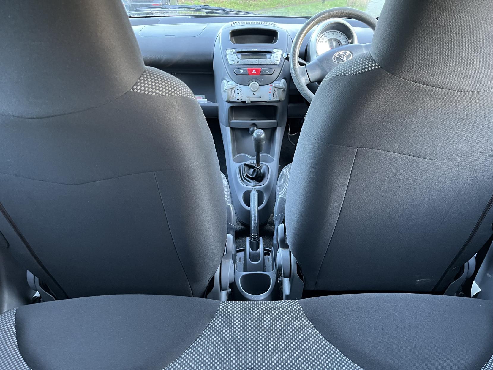 Toyota AYGO 1.0 VVT-i Blue Hatchback 5dr Petrol Manual Euro 5 (67 ps)