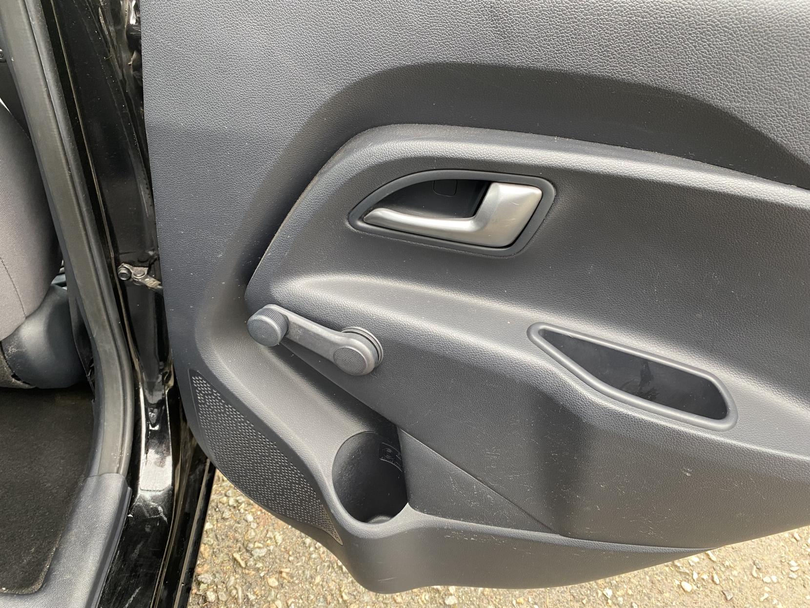 Kia Rio 1.25 1 Air Hatchback 5dr Petrol Manual Euro 5 (84 bhp)