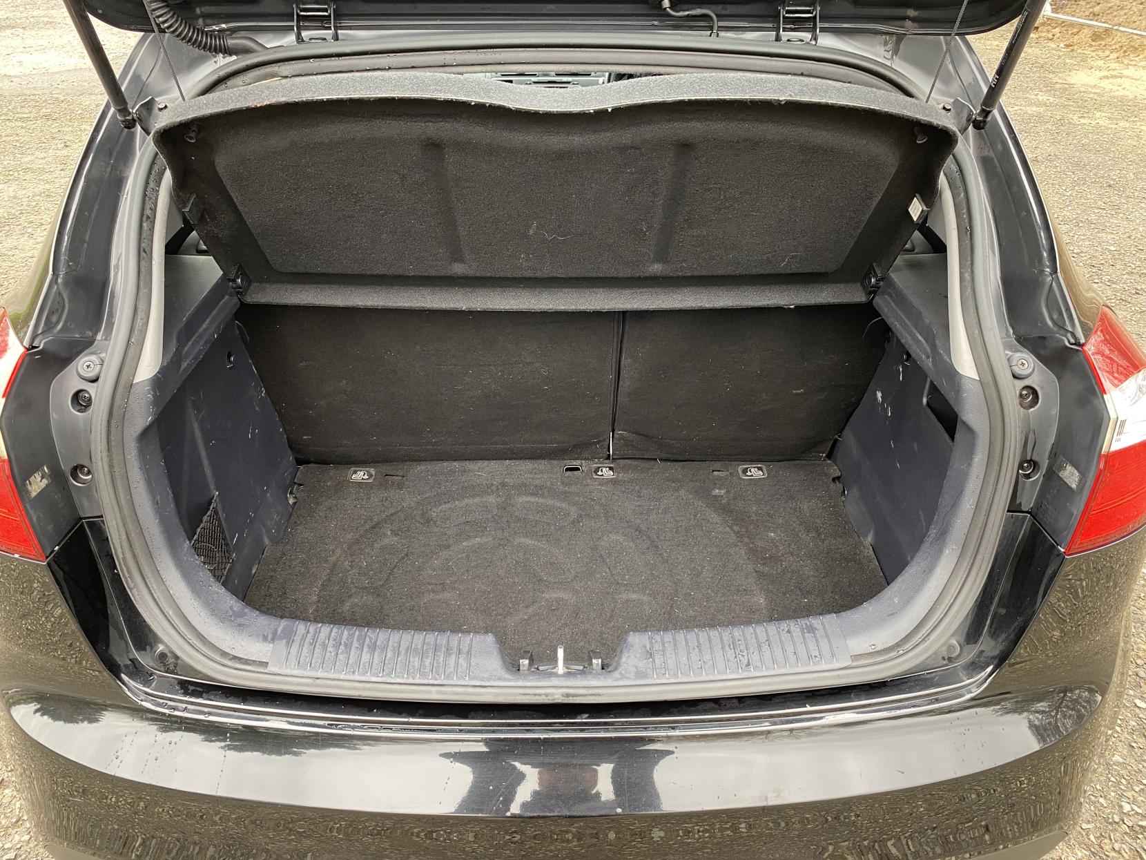 Kia Rio 1.25 1 Air Hatchback 5dr Petrol Manual Euro 5 (84 bhp)