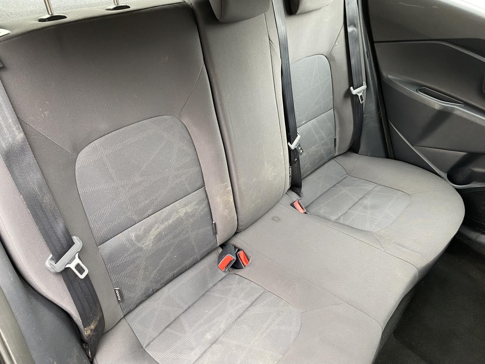 Kia Rio 1.25 1 Air Hatchback 5dr Petrol Manual Euro 5 (84 bhp)