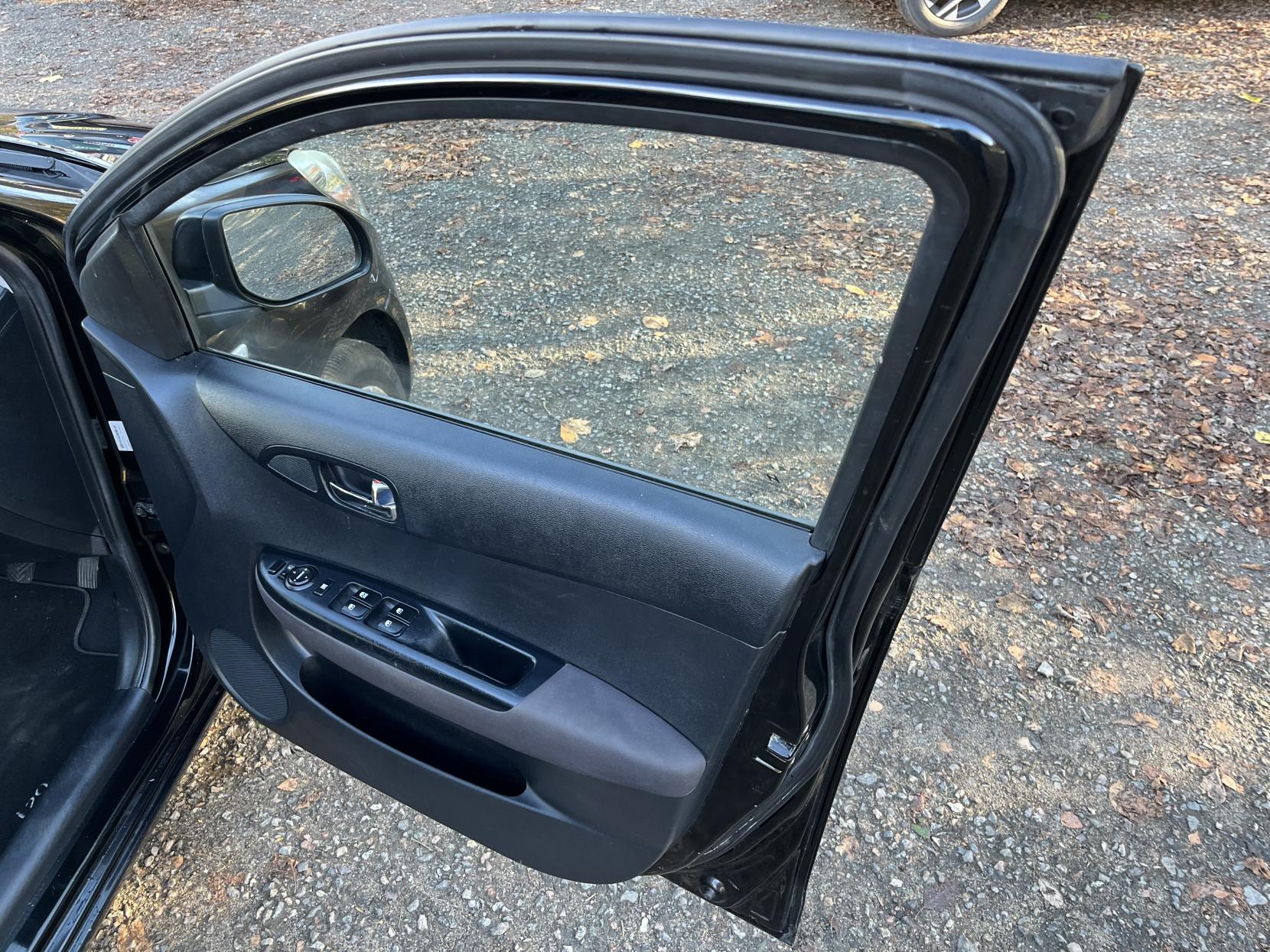 Hyundai i20 1.2 Comfort Hatchback 5dr Petrol Manual Euro 5 (77 bhp)