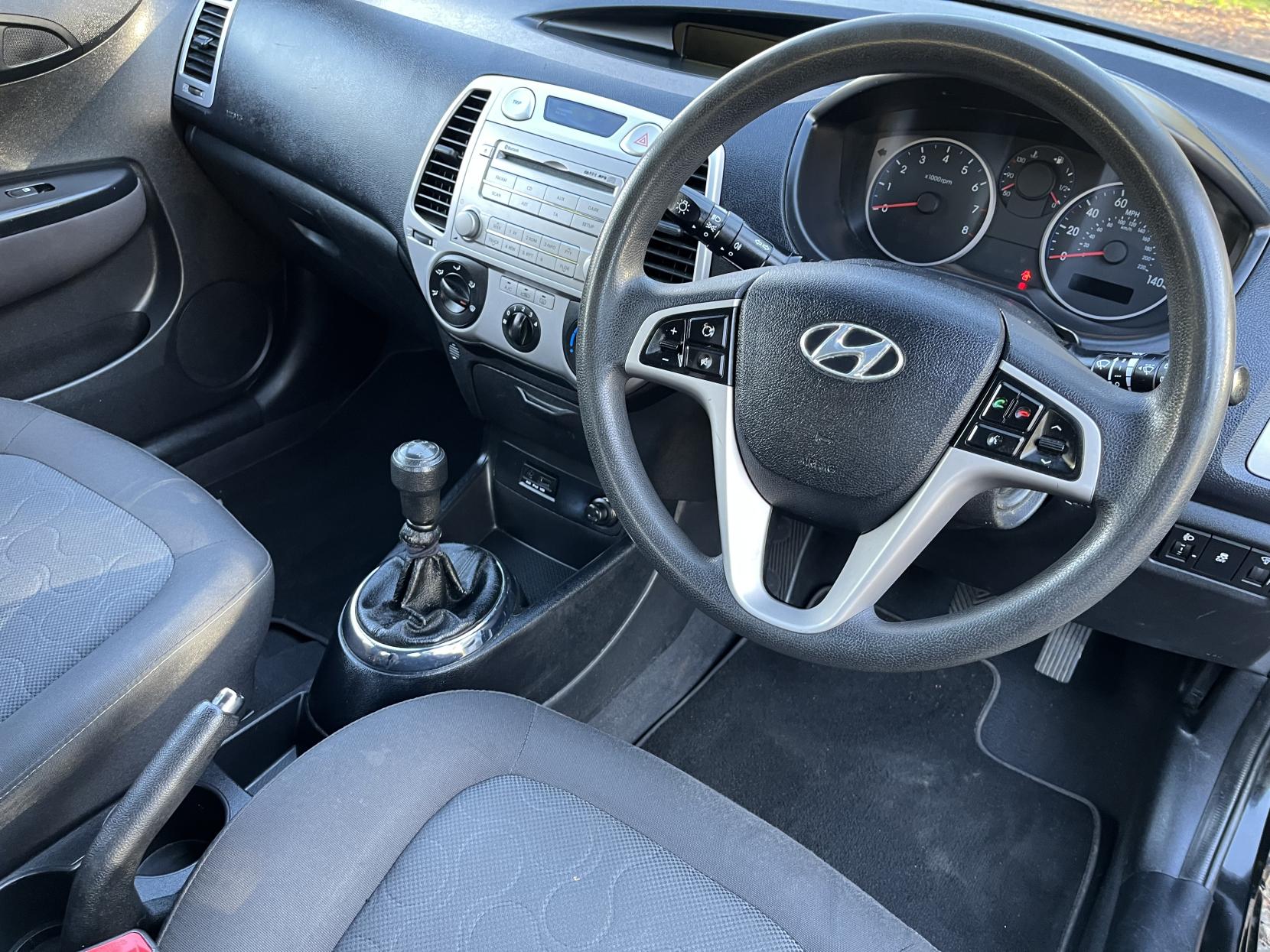 Hyundai i20 1.2 Comfort Hatchback 5dr Petrol Manual Euro 5 (77 bhp)