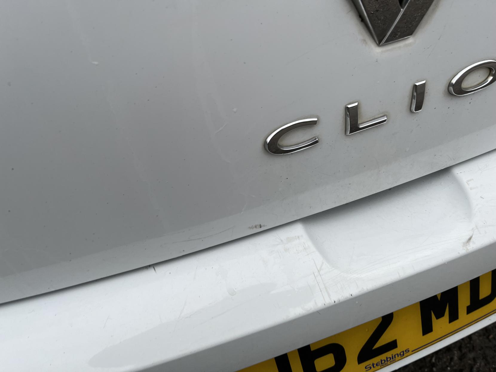 Renault Clio 1.2 Expression + Hatchback 5dr Petrol Manual Euro 5 (75 ps)