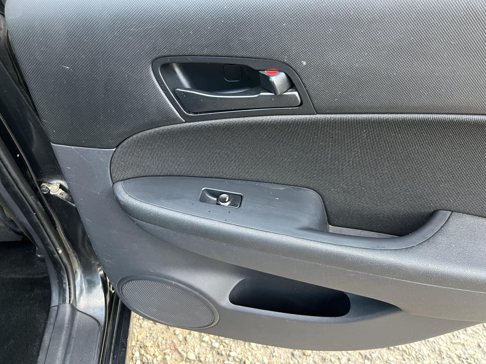 Hyundai i30 1.4 Comfort Hatchback 5dr Petrol Manual Euro 5 (108 bhp)