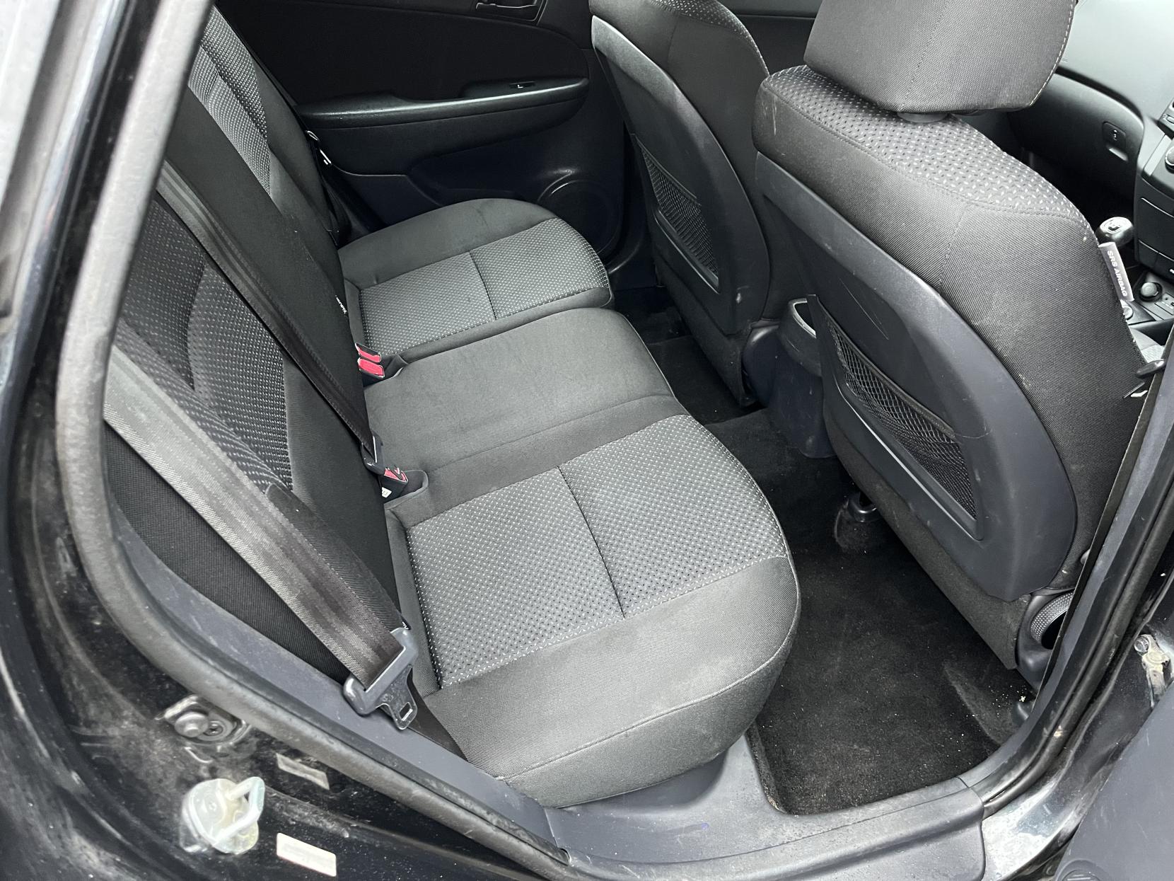 Hyundai i30 1.4 Comfort Hatchback 5dr Petrol Manual Euro 5 (108 bhp)