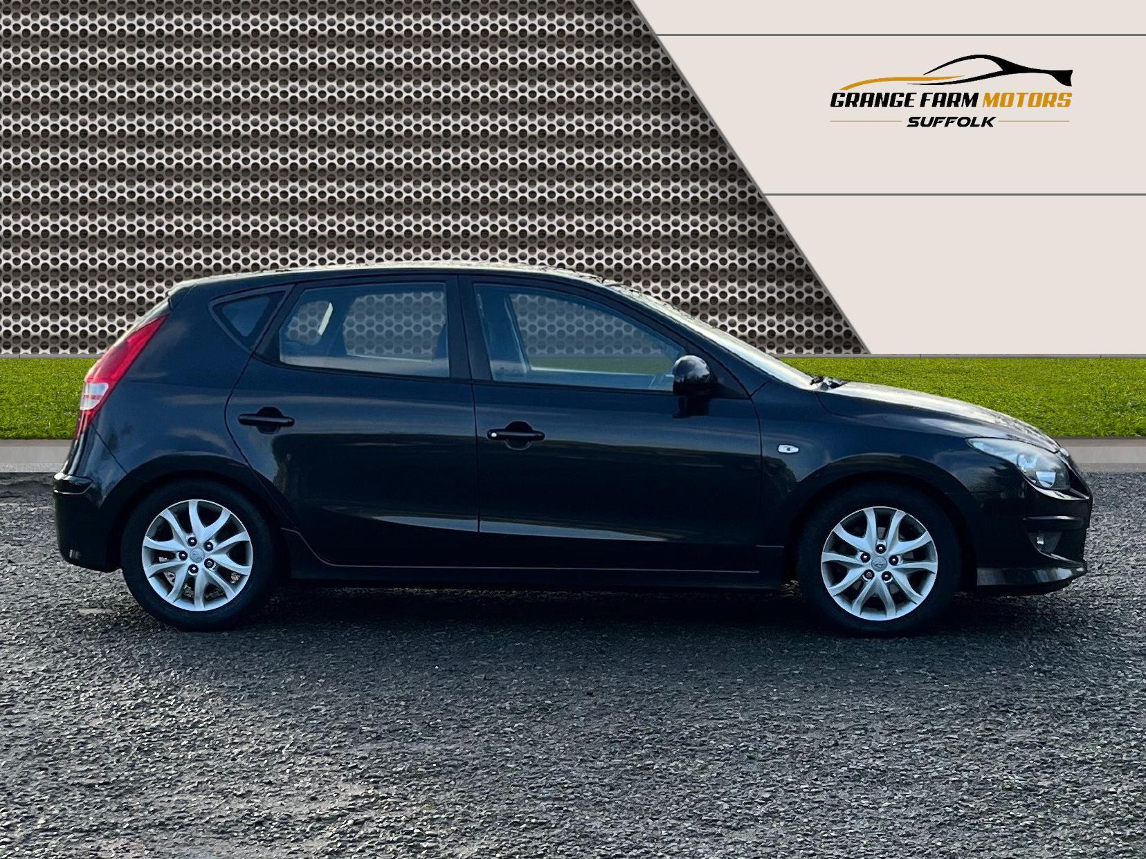 Hyundai i30 1.4 Comfort Hatchback 5dr Petrol Manual Euro 5 (108 bhp)