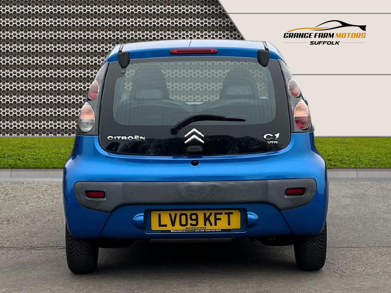 Citroen C1 1.0i VTR Hatchback 5dr Petrol Manual Euro 4 (68 ps)