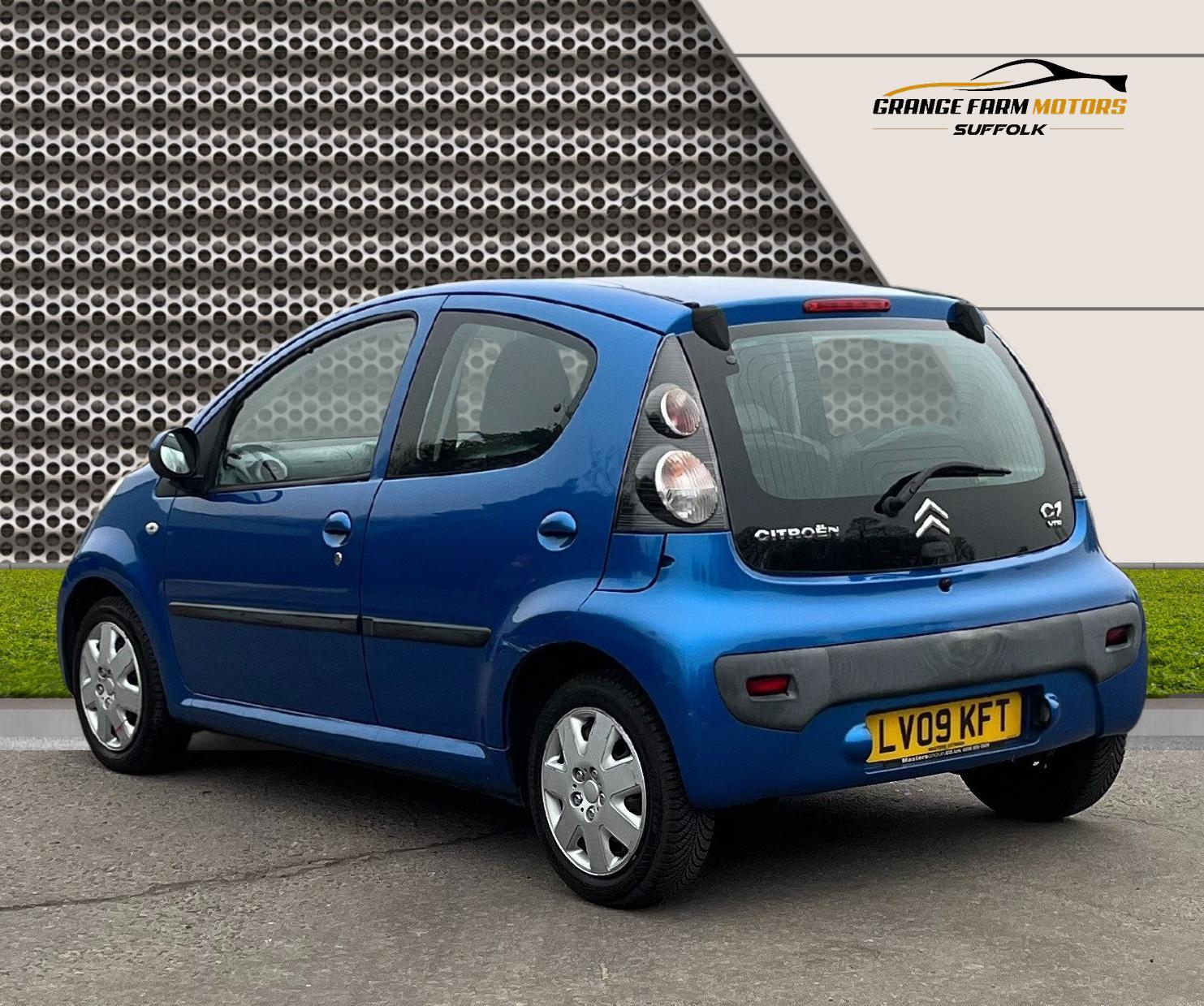 Citroen C1 1.0i VTR Hatchback 5dr Petrol Manual Euro 4 (68 ps)