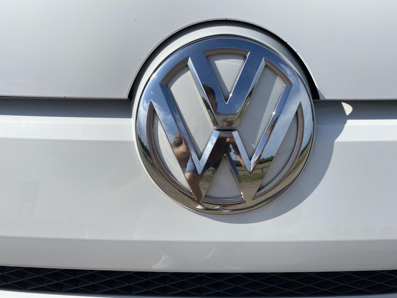 Volkswagen up! 1.0 Take up! Hatchback 3dr Petrol Manual Euro 5 (60 ps)